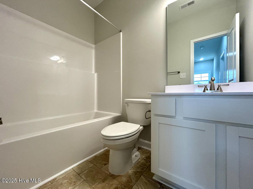 100522239 | Photo 35