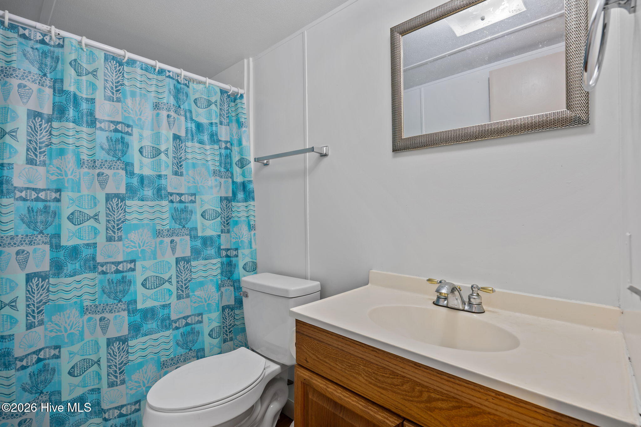 100564054 | Photo 21