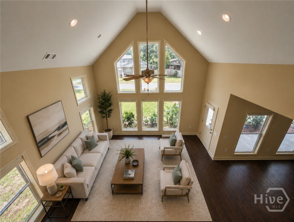 3rd image of 3105 Lincoln St, Savannah, GA 31404 | MLS# SA363175