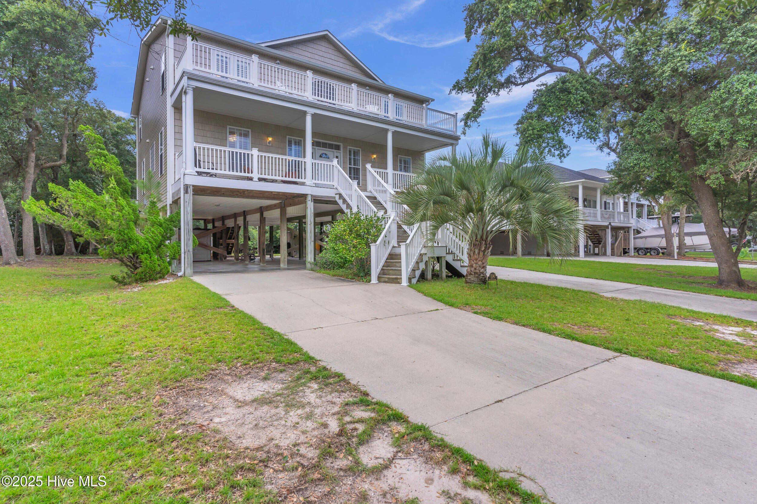 100522612 | Photo 58