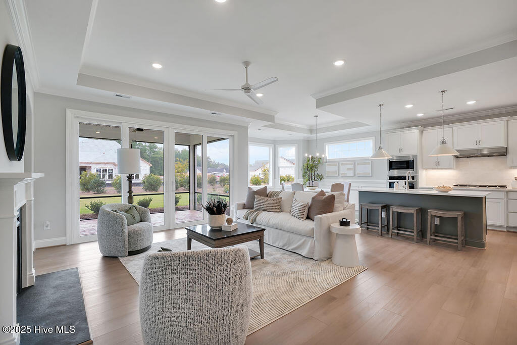 100496816 | Photo 13