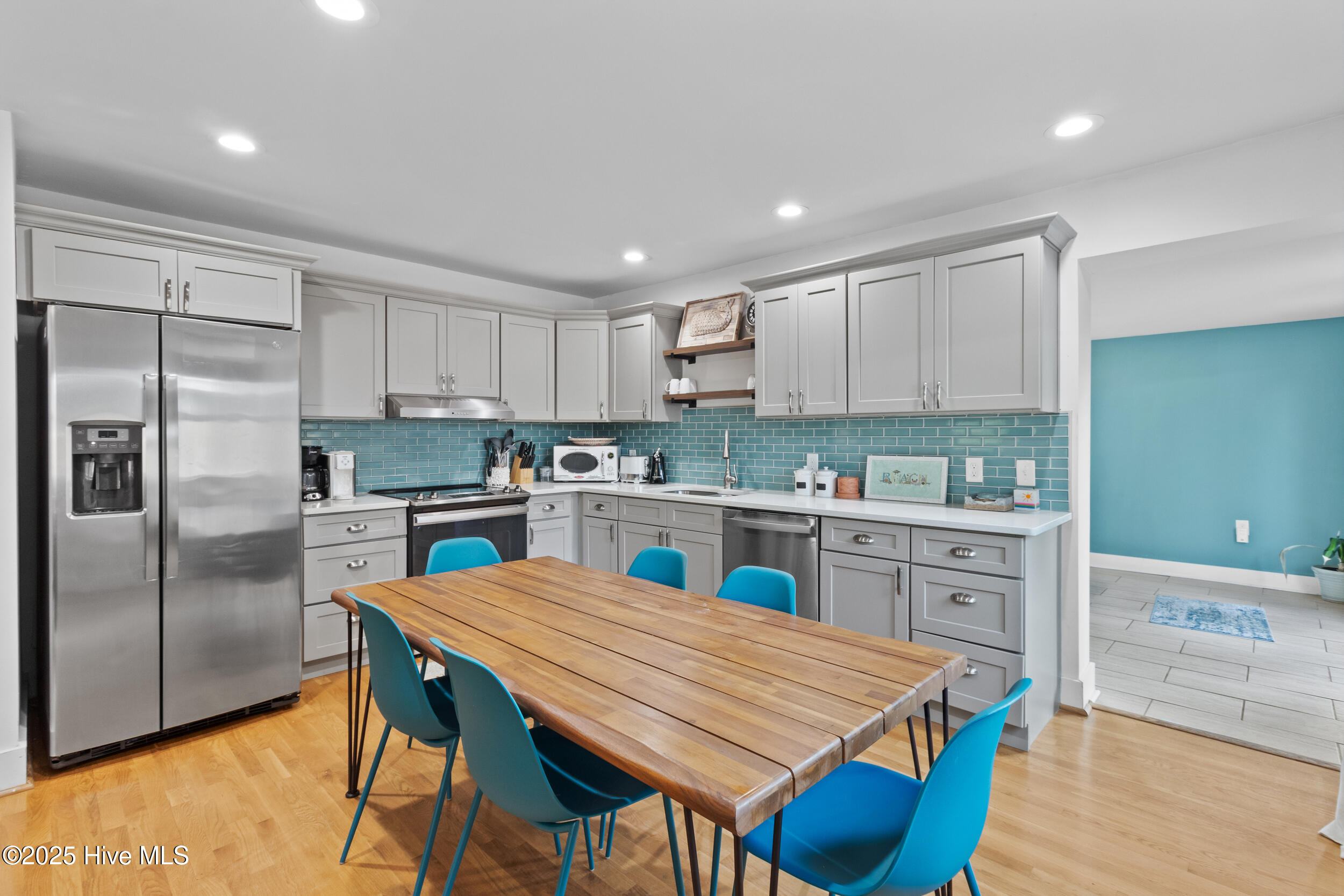 100557654 | Photo 10