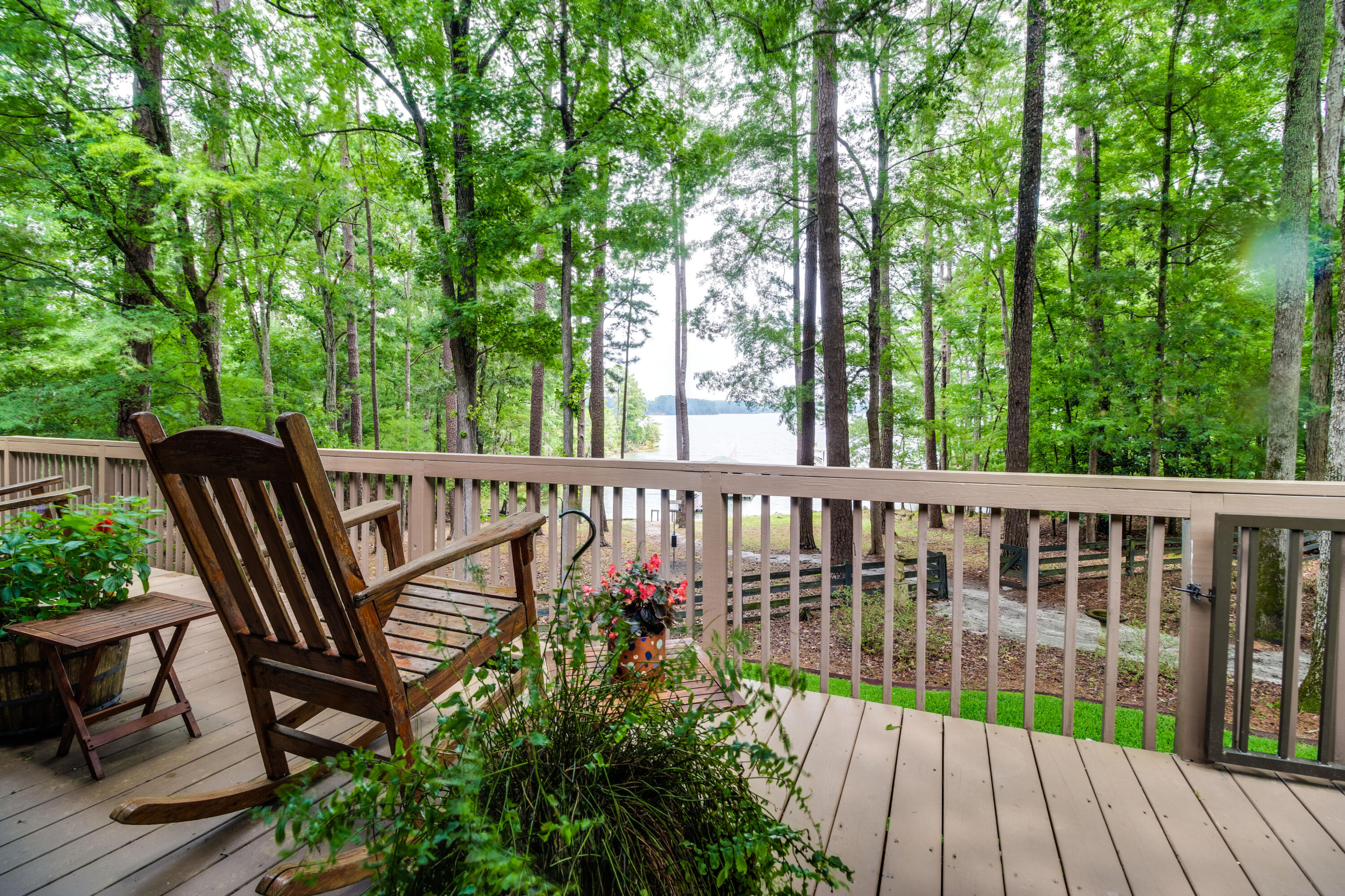 2265 Indian Rd-30