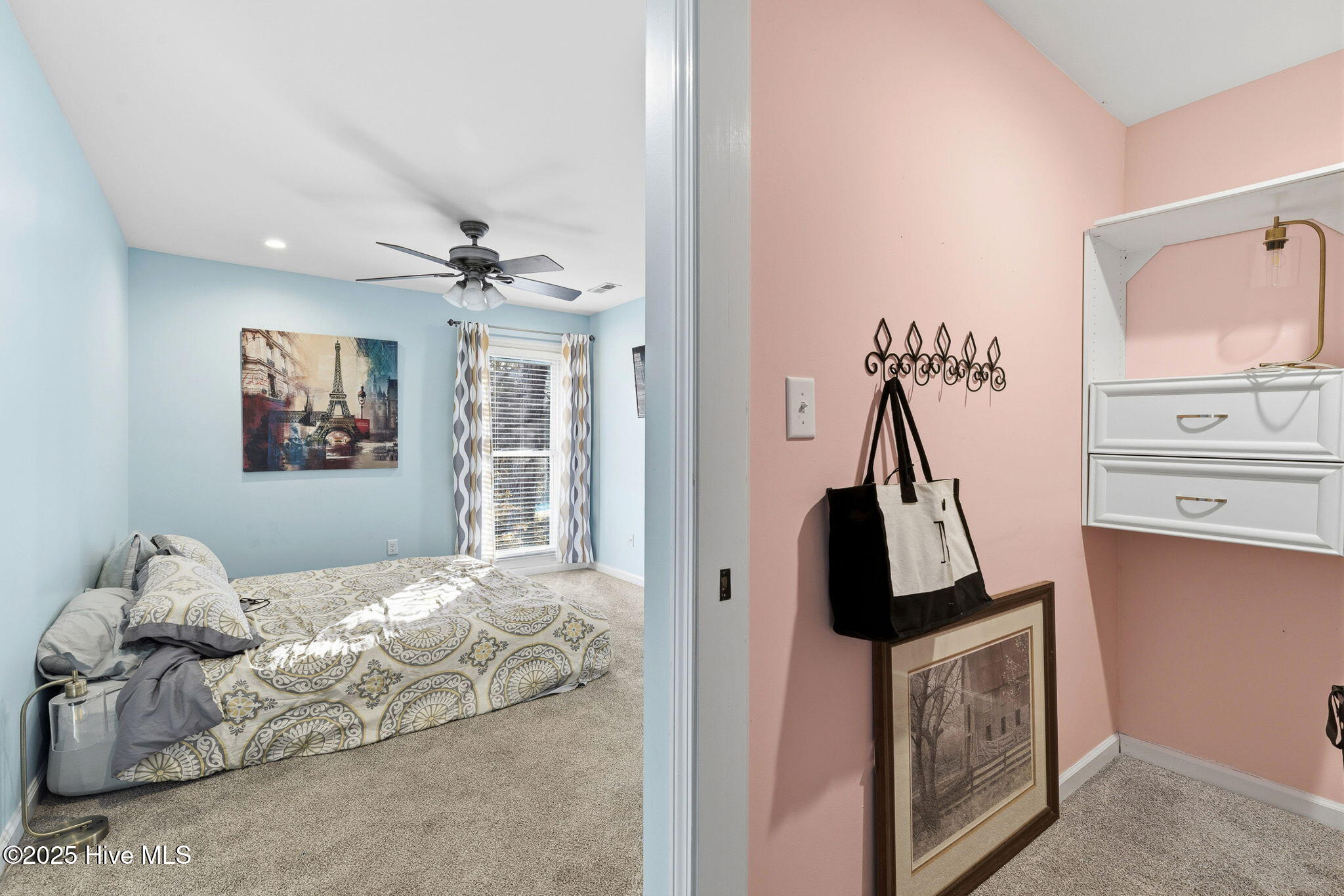 100545269 | Photo 32