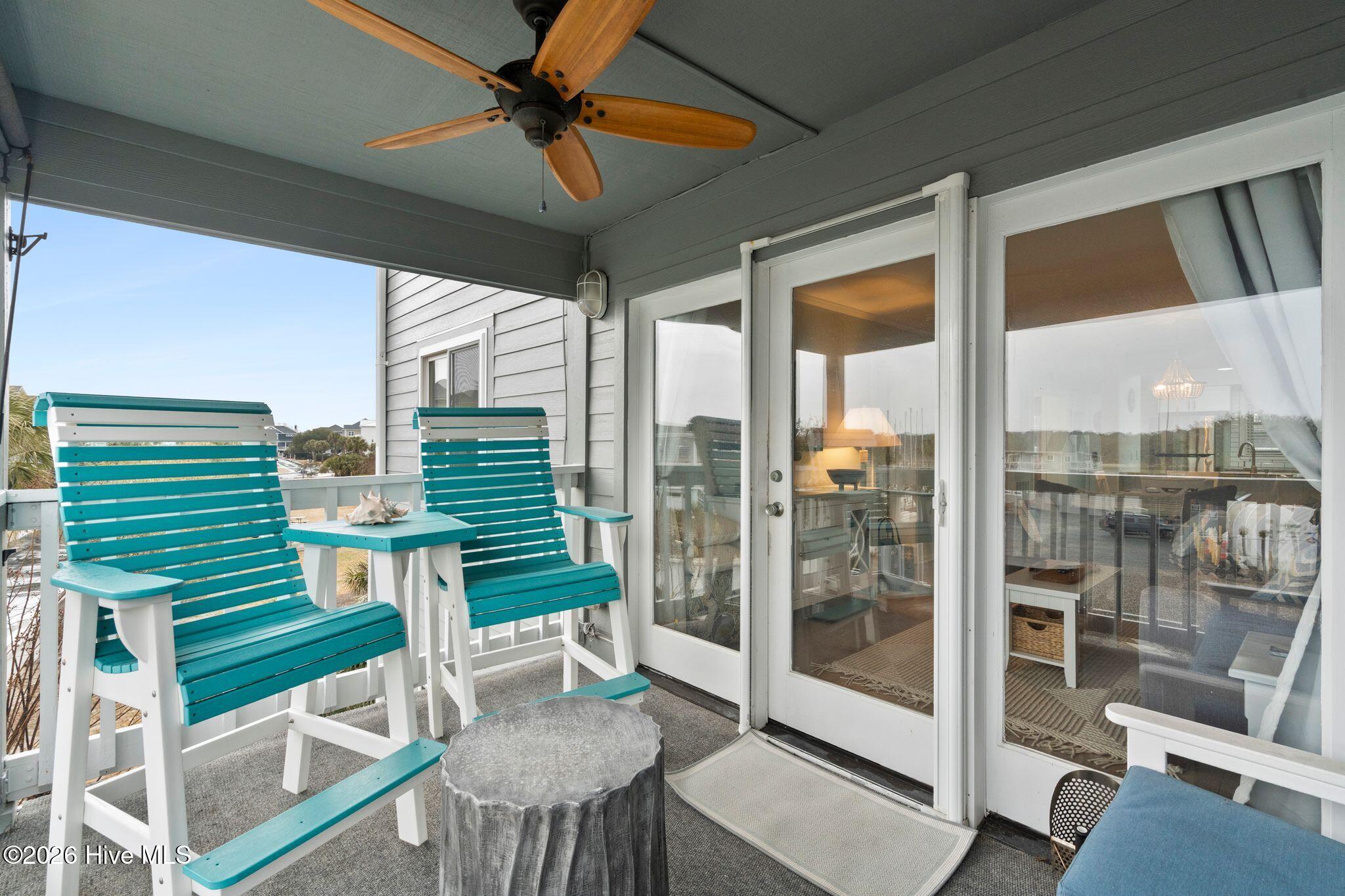 100554597 | Photo 36