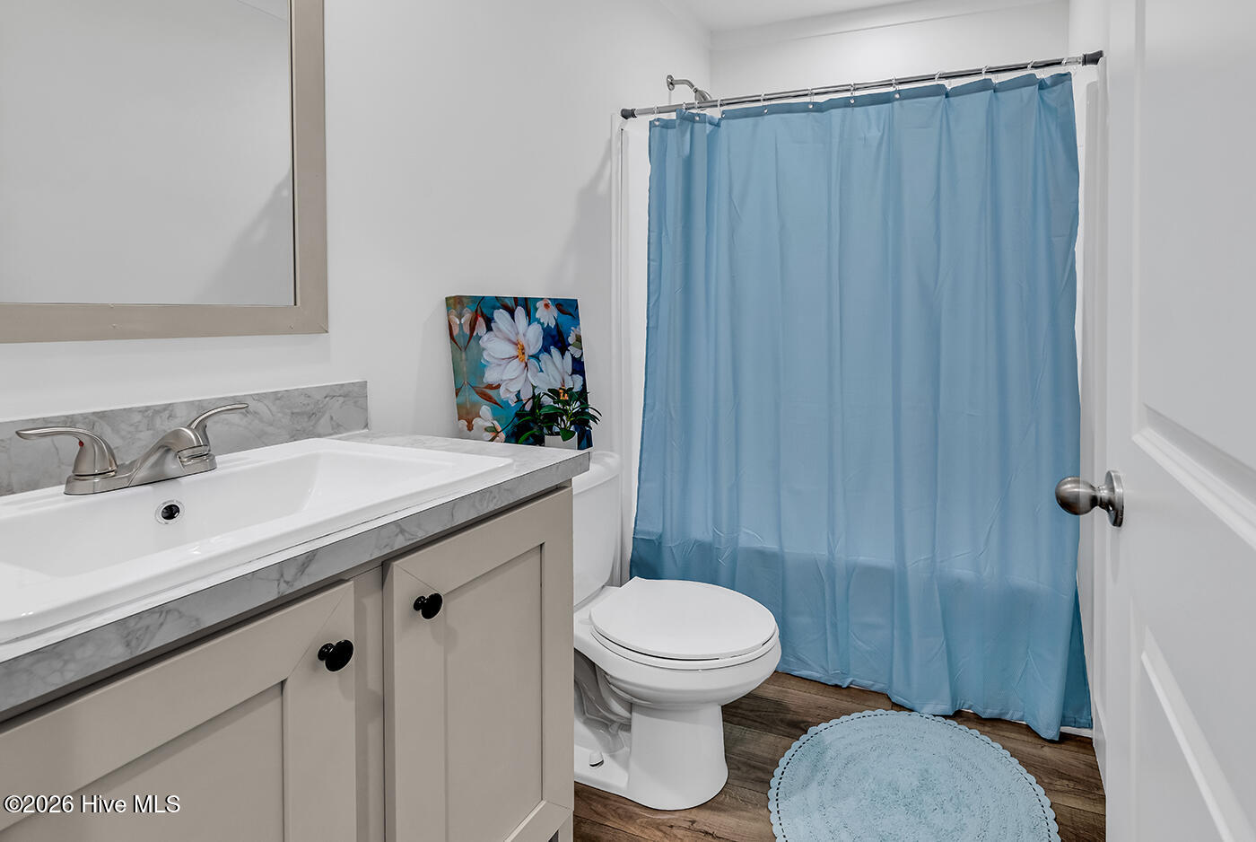 100558273 | Photo 19