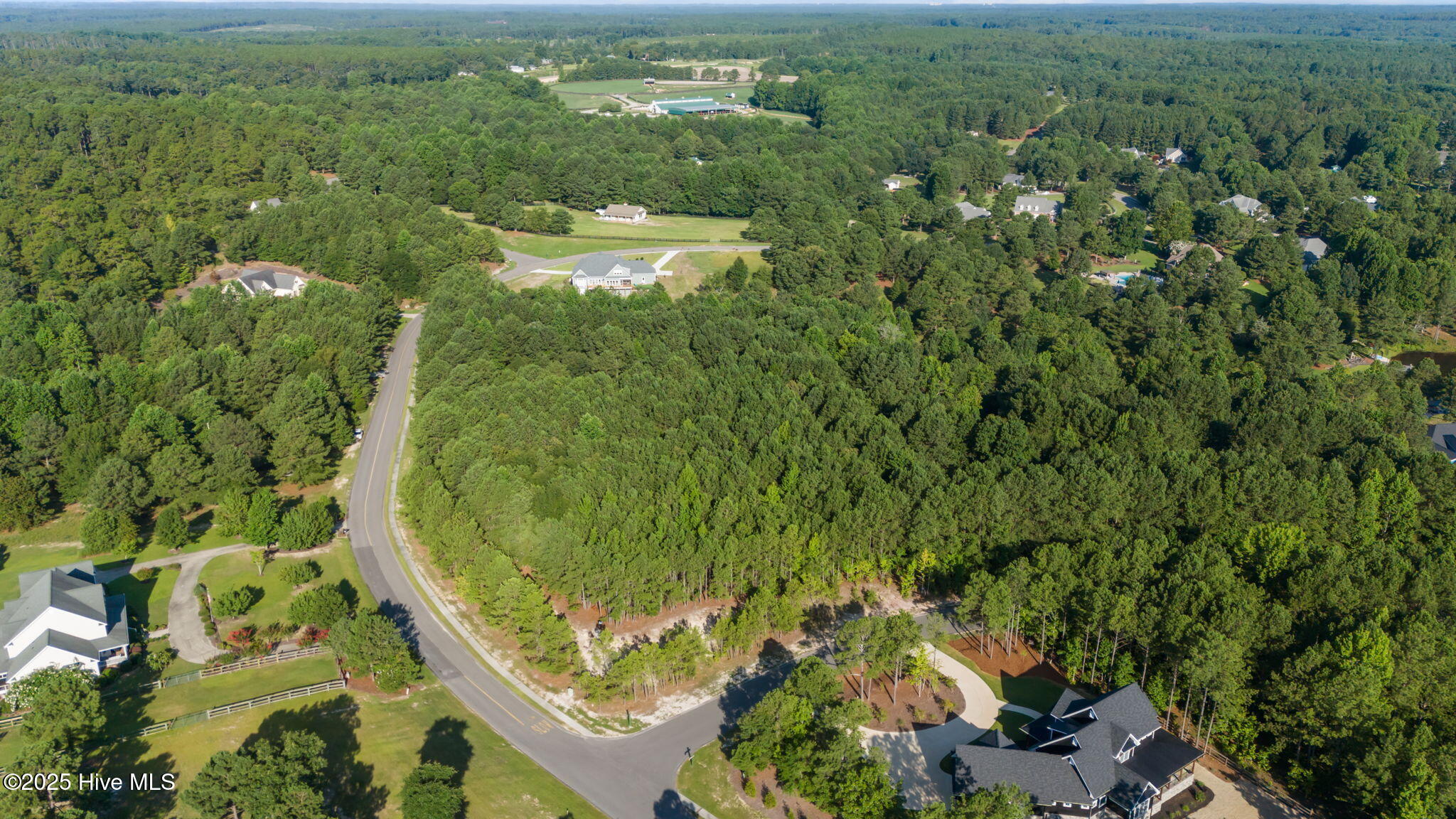 455 Broken Ridge Trail