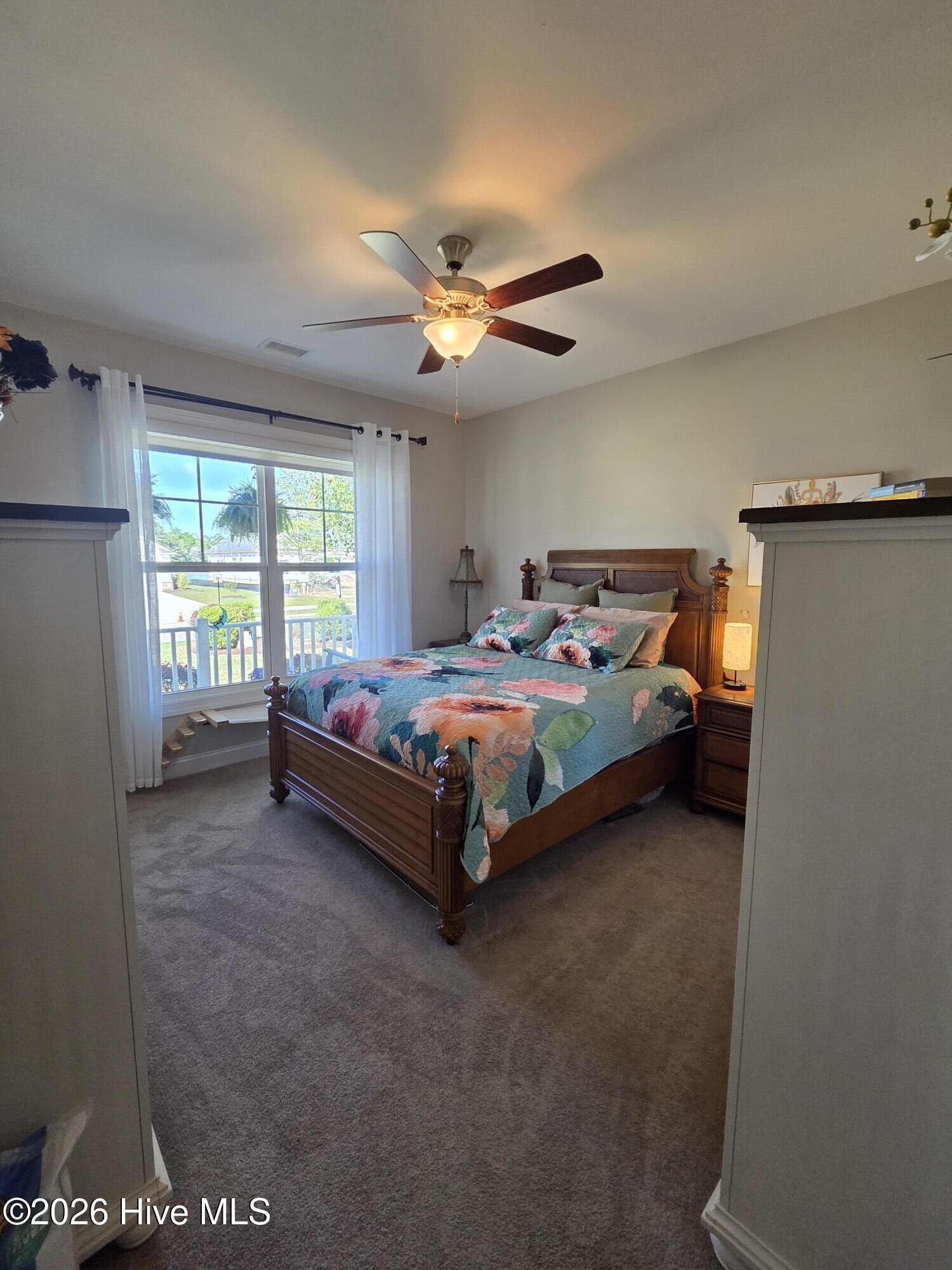 100566407 | Photo 31