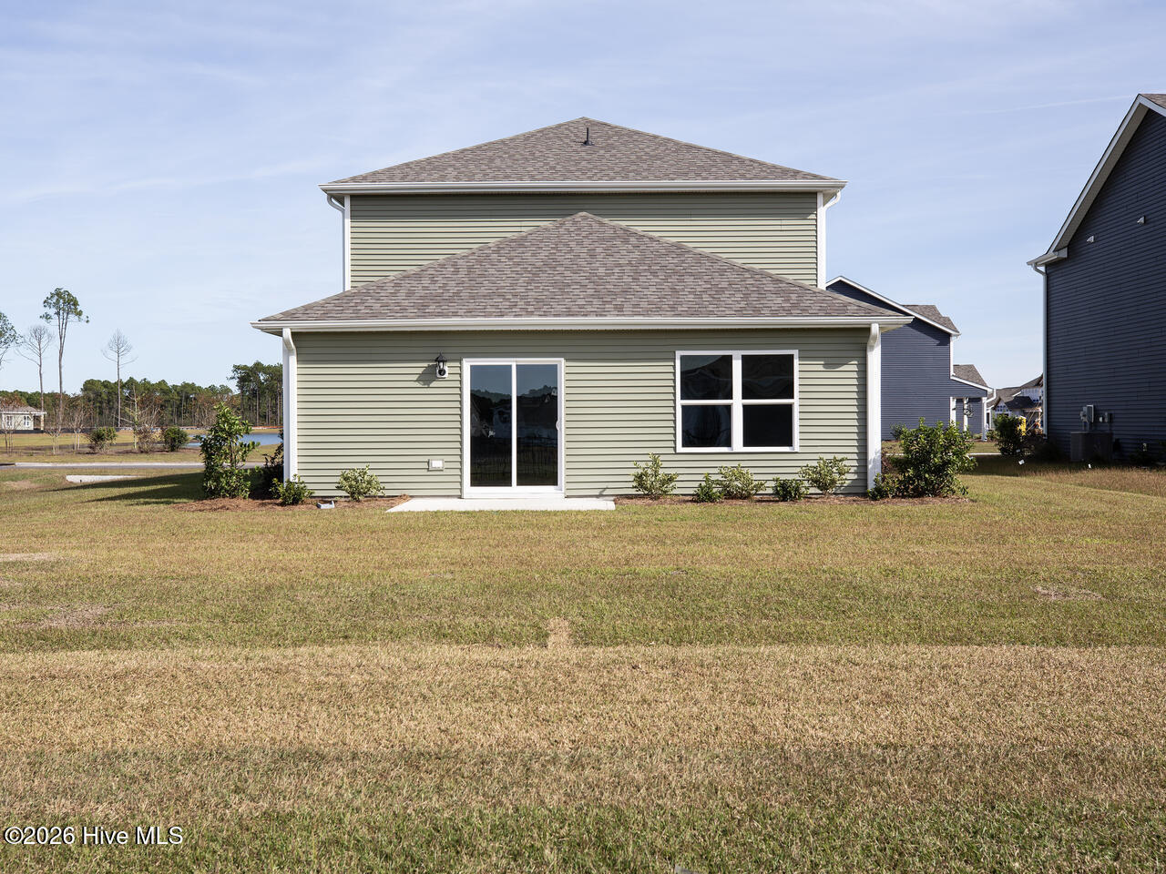 100553387 | Photo 40