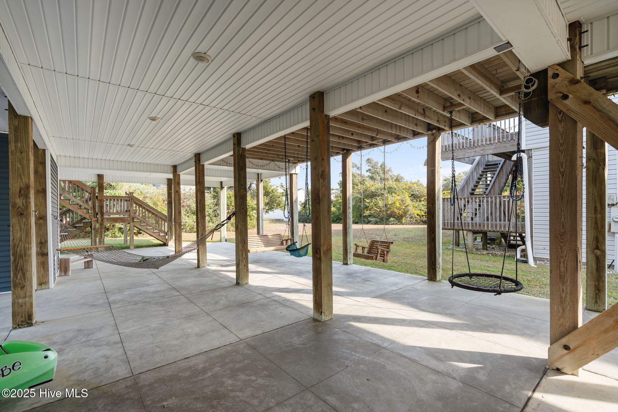 100541907 | Photo 55