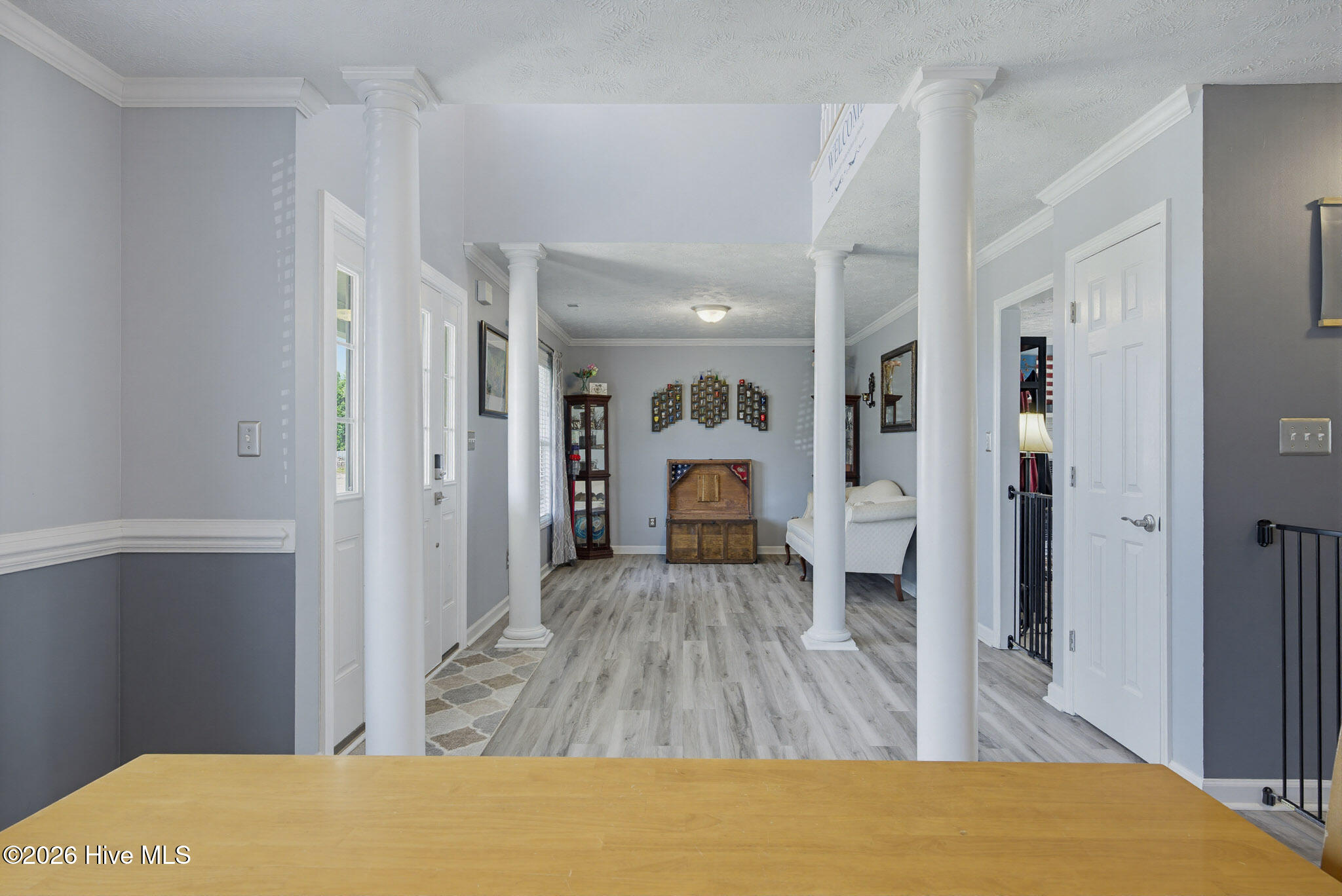 303 E Regent Court,Jacksonville
