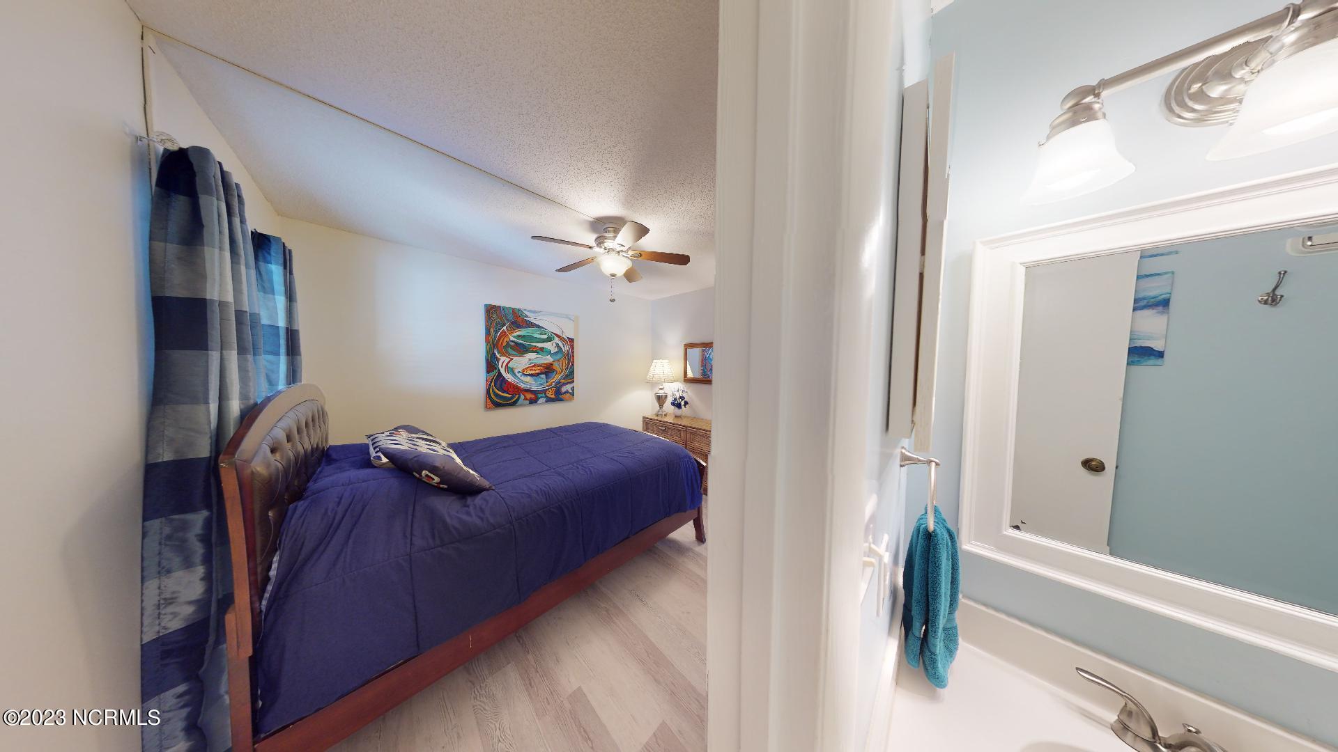 100527263 | Photo 18