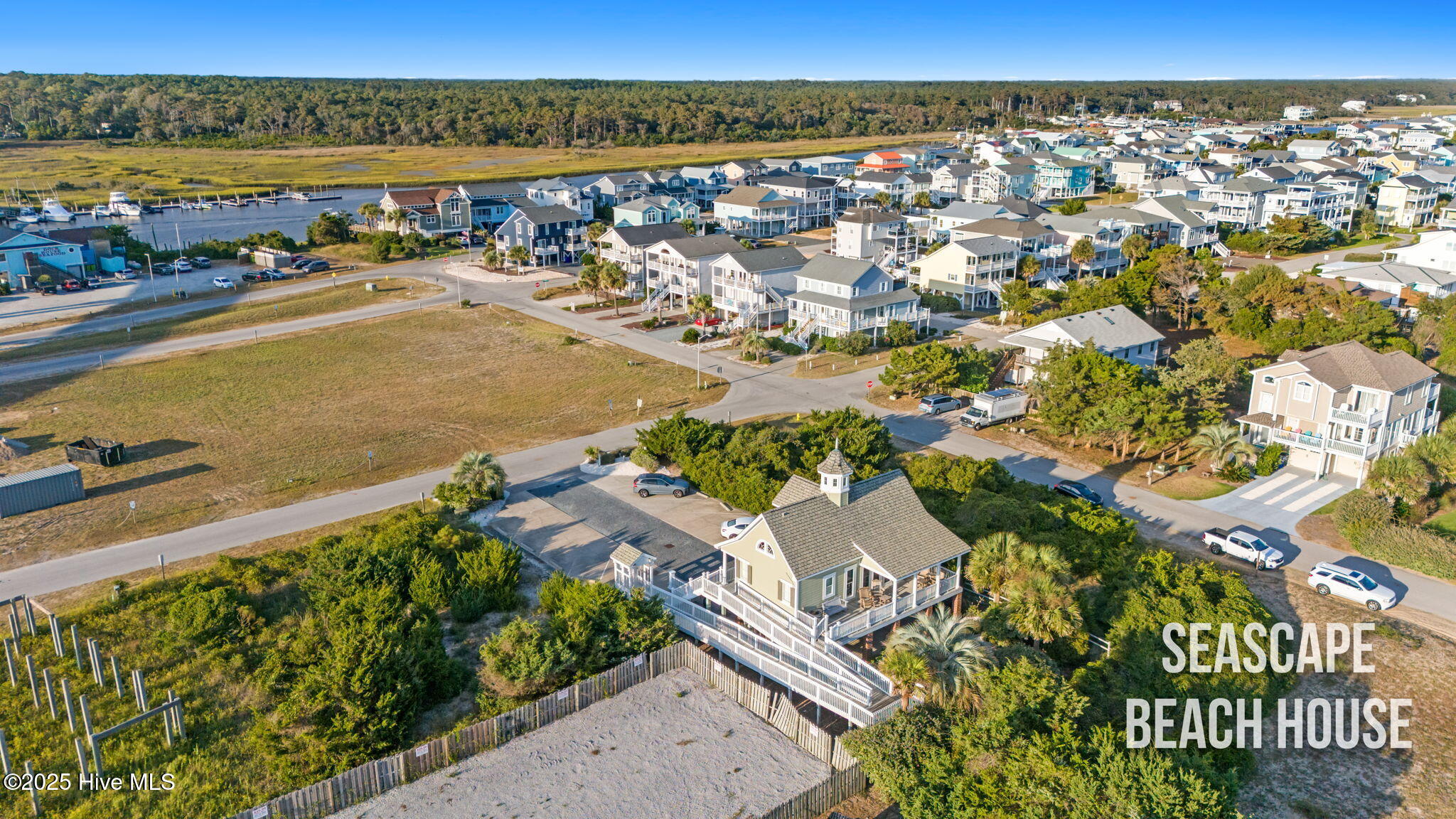 100549580 | Photo 68