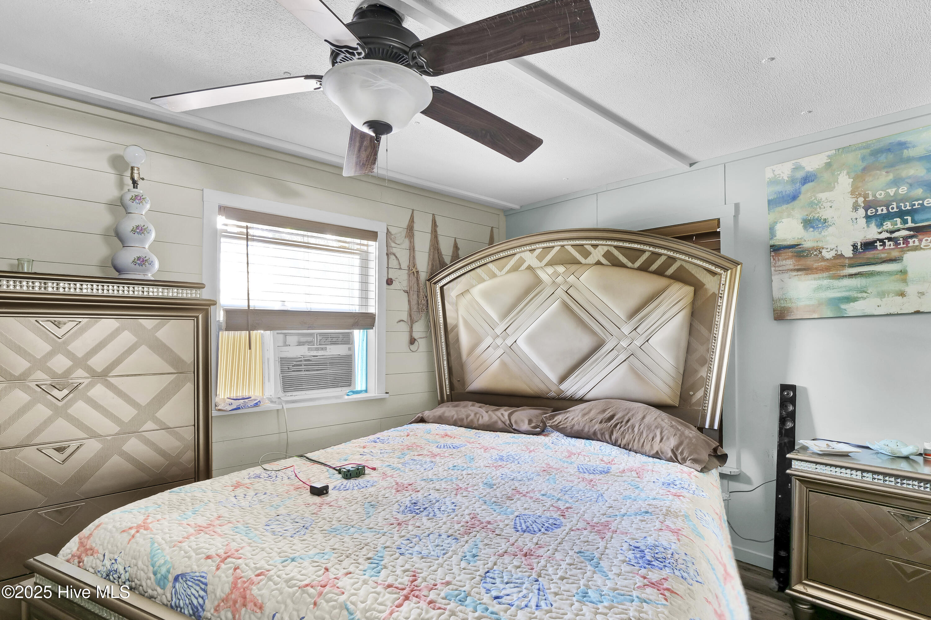 100522648 | Photo 13