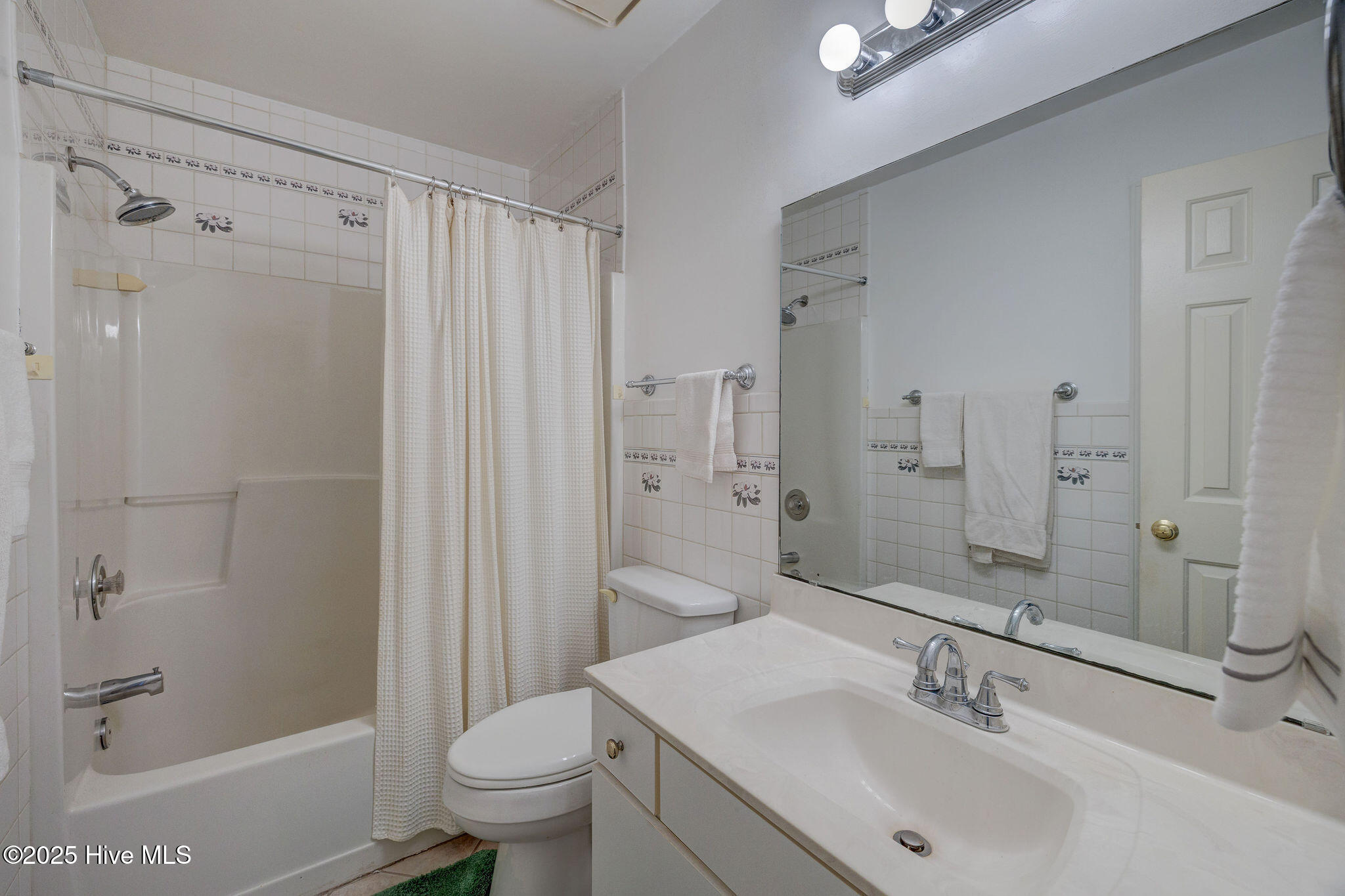 508 N Green Meadows Drive, Wilmington, NC 28405 – photo 18: 508NGreenMeadowsDrive-17