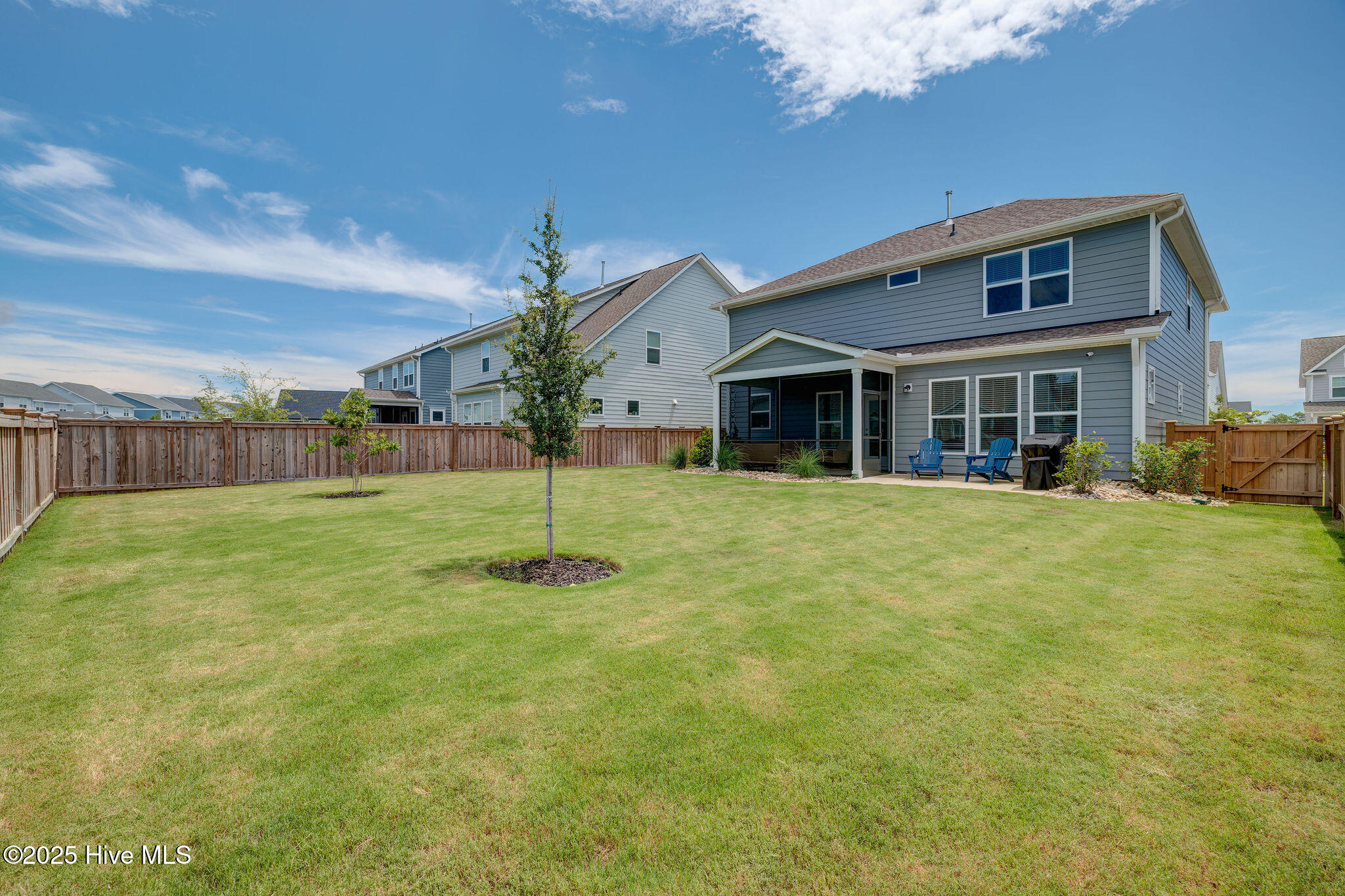 100524366 | Photo 50