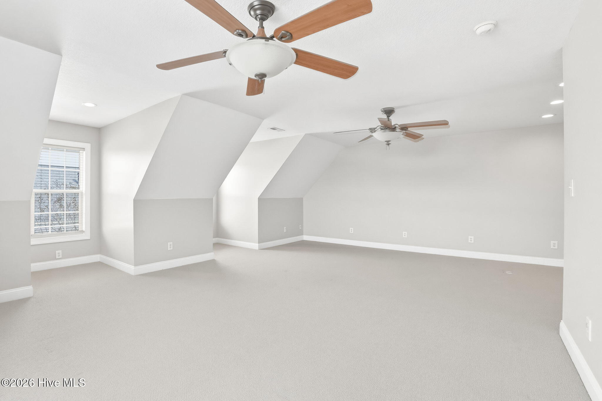 106 Gracelyn Lane,Newport
