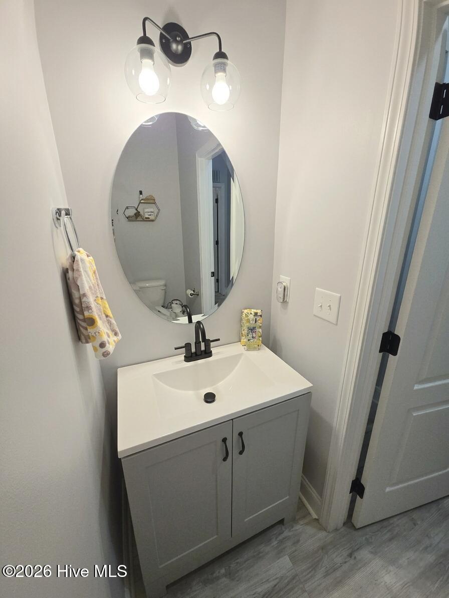 100564873 | Photo 21