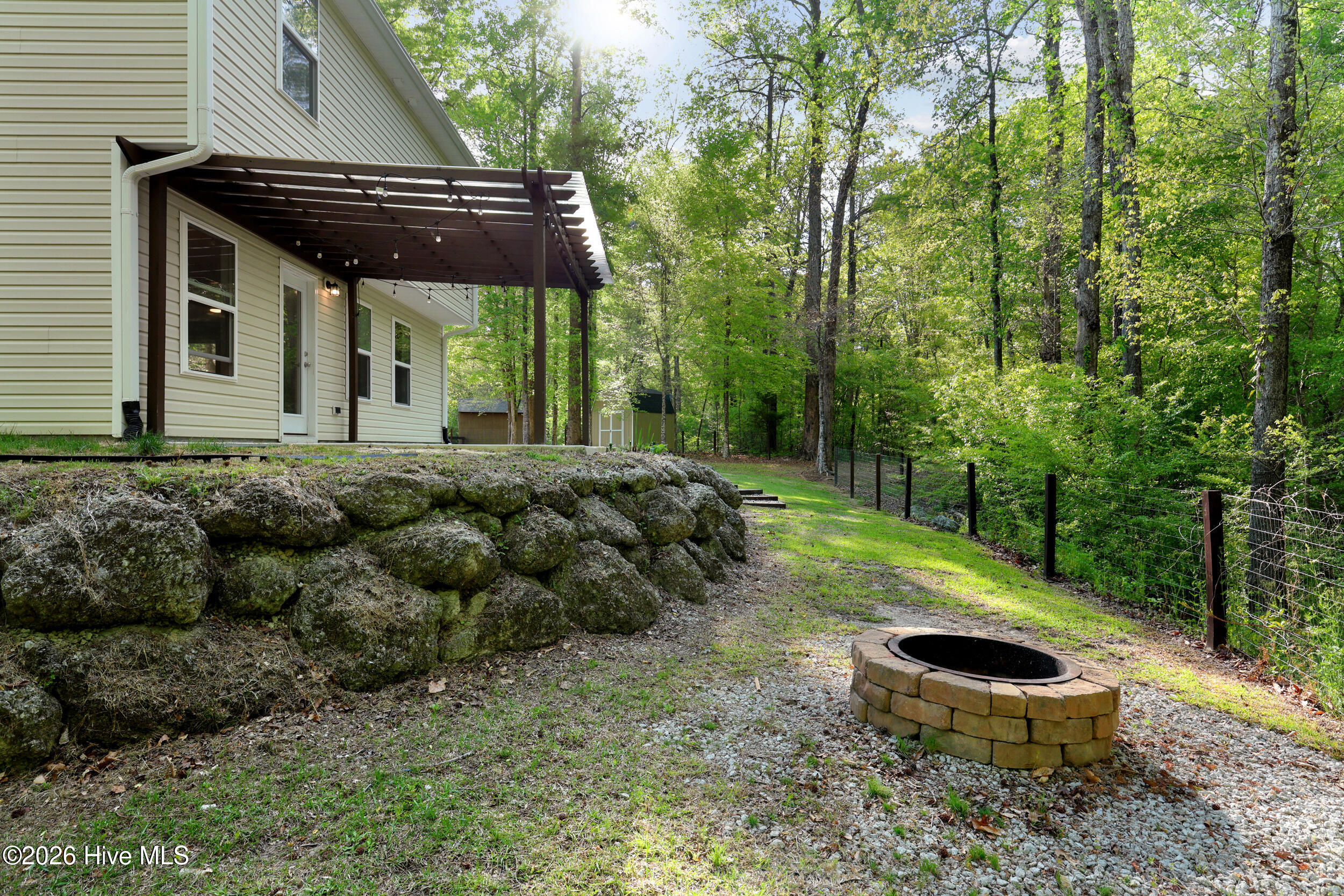 100567487 | Photo 26