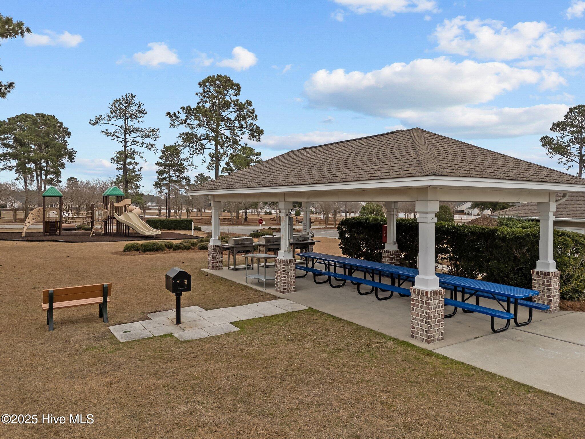 100533443 | Photo 39