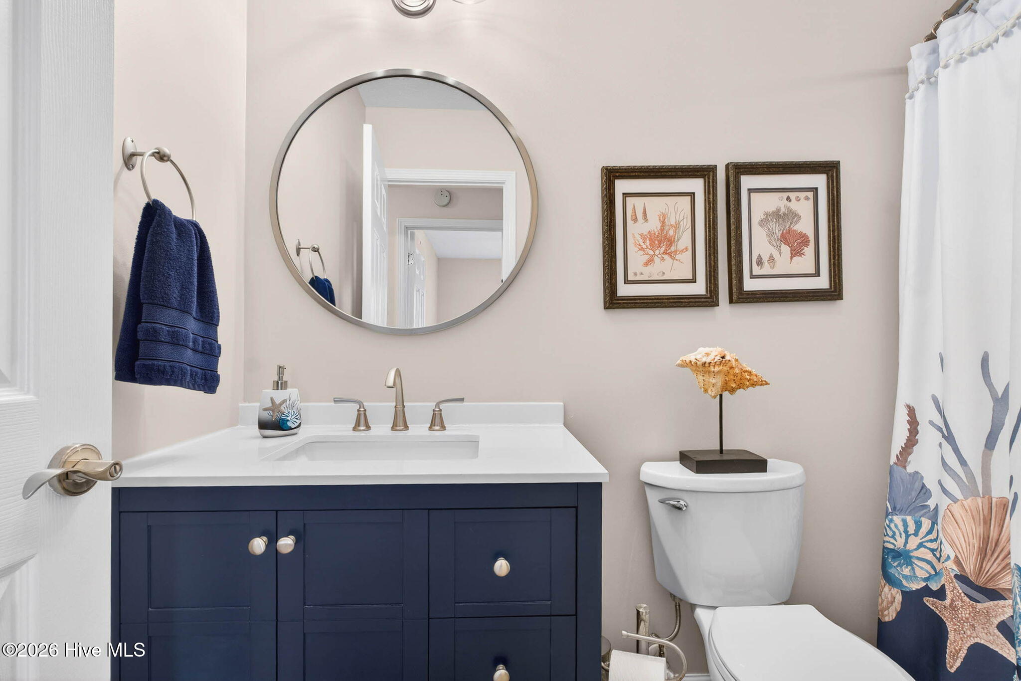 100543046 | Photo 28