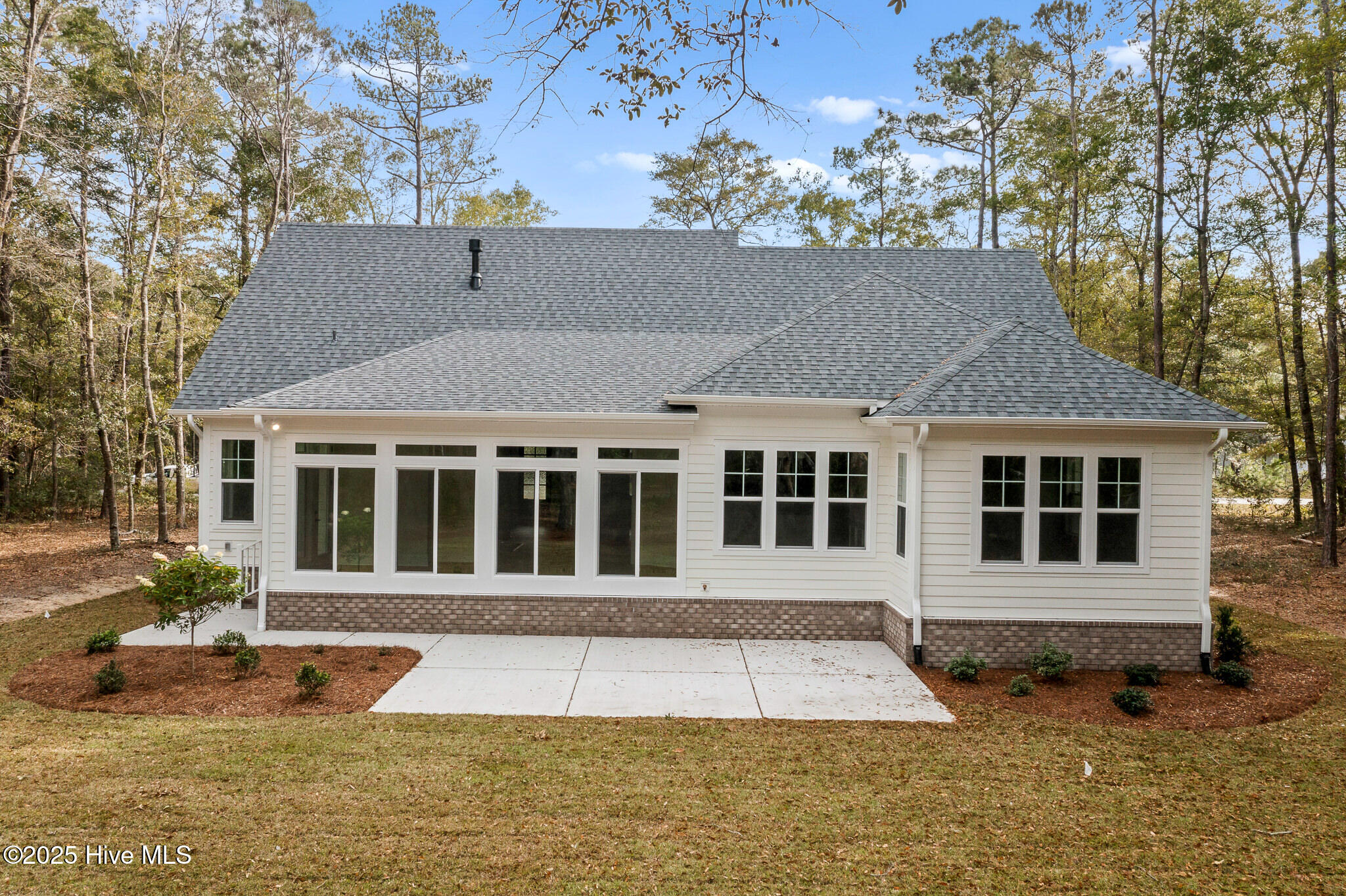 100535512 | Photo 55