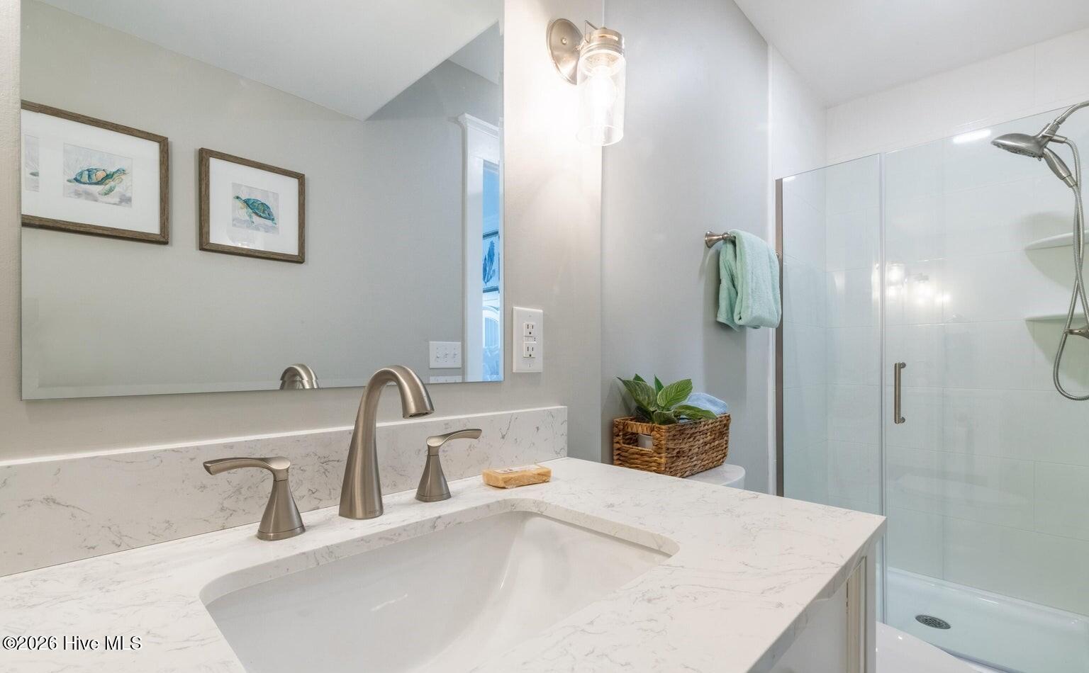 100566503 | Photo 21