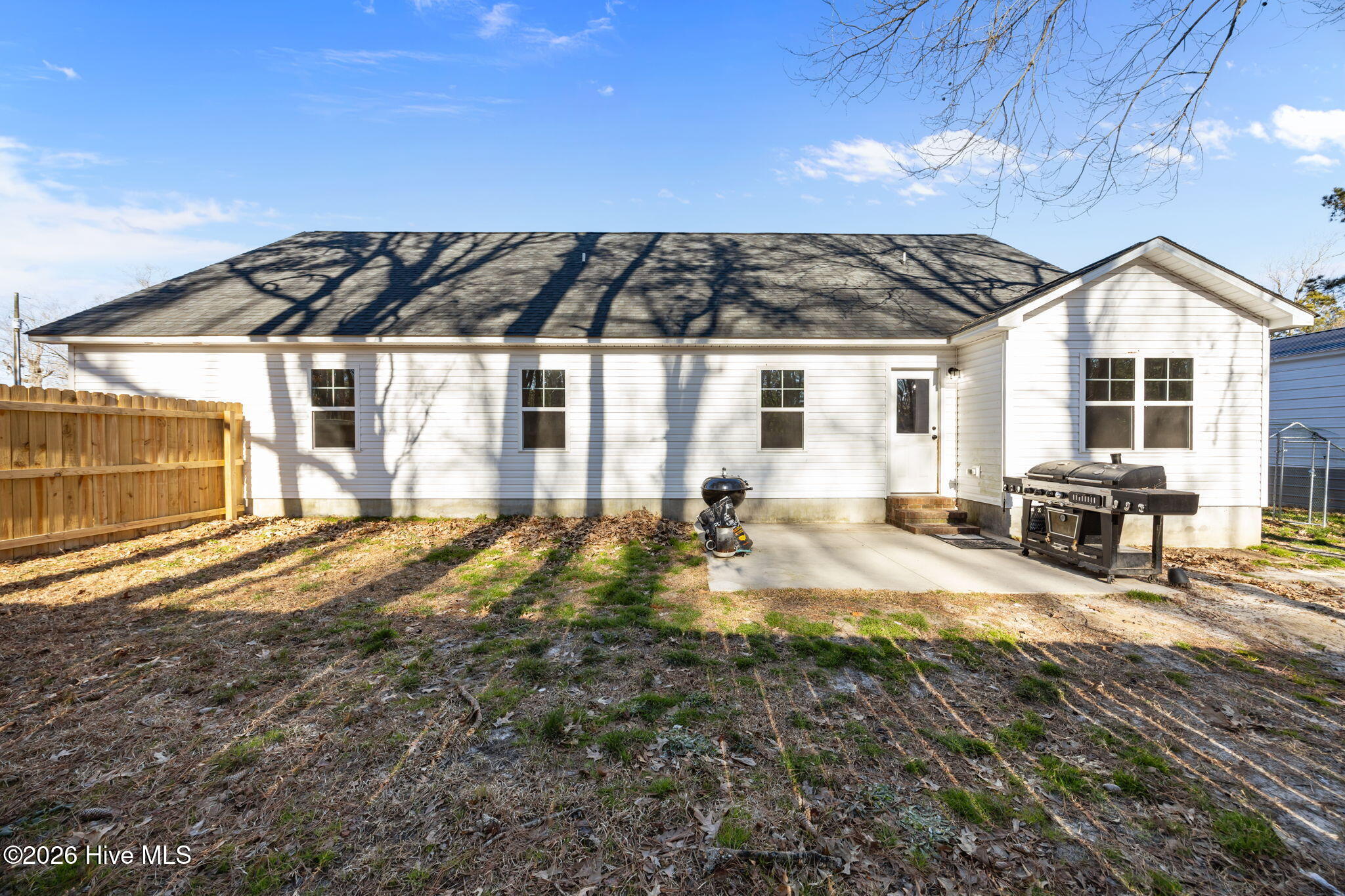 100553679 | Photo 39