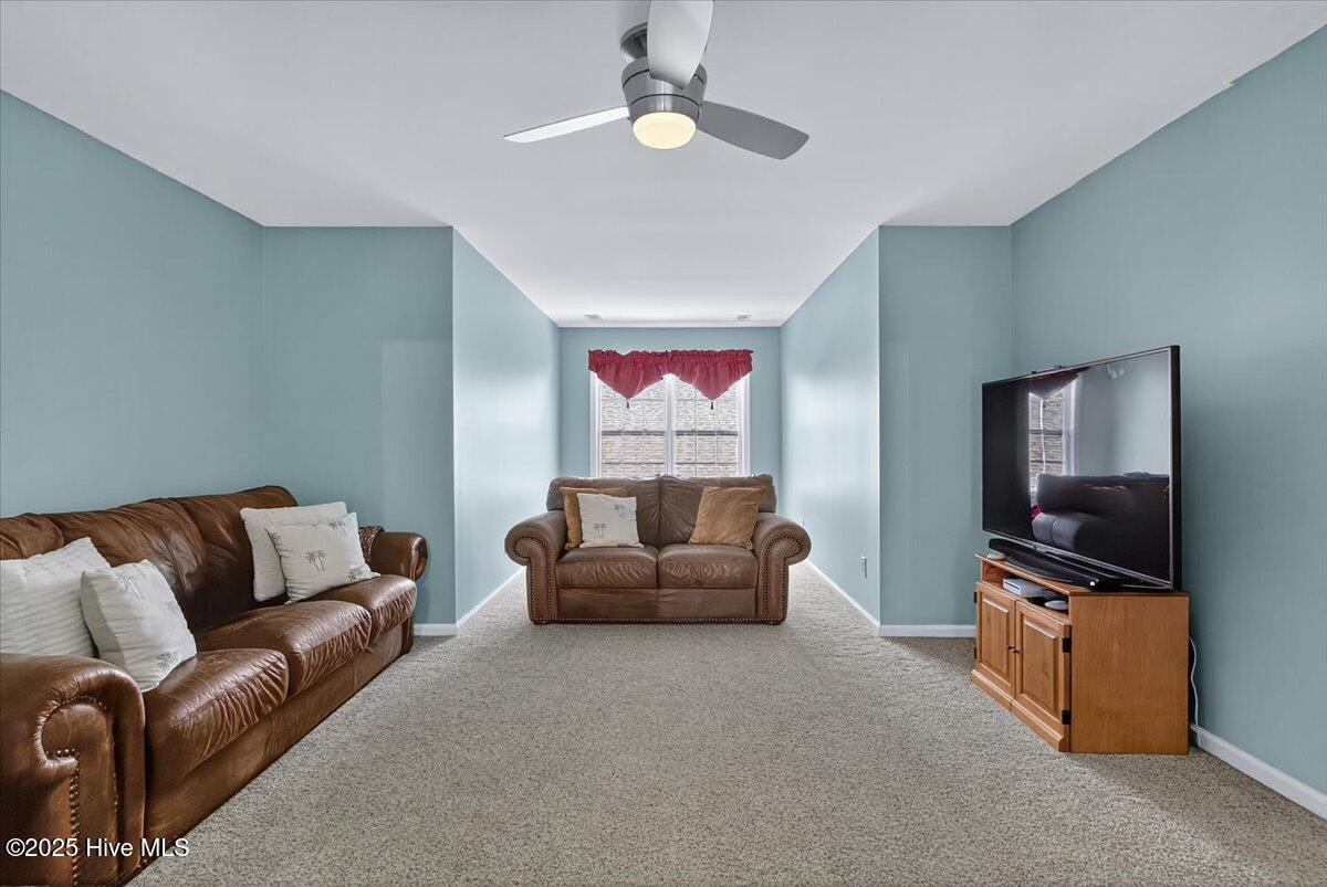 100514945 | Photo 29