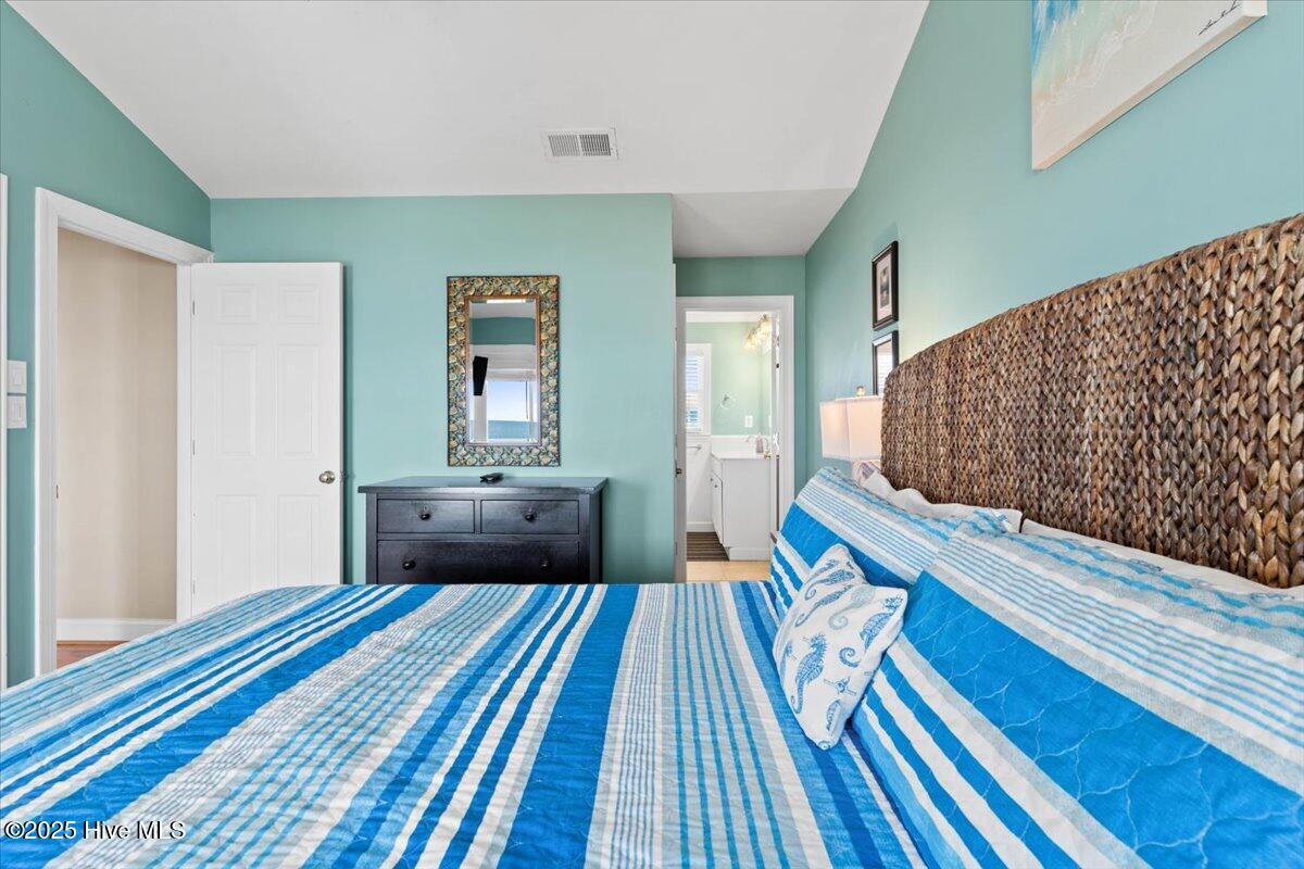 100513648 | Photo 30