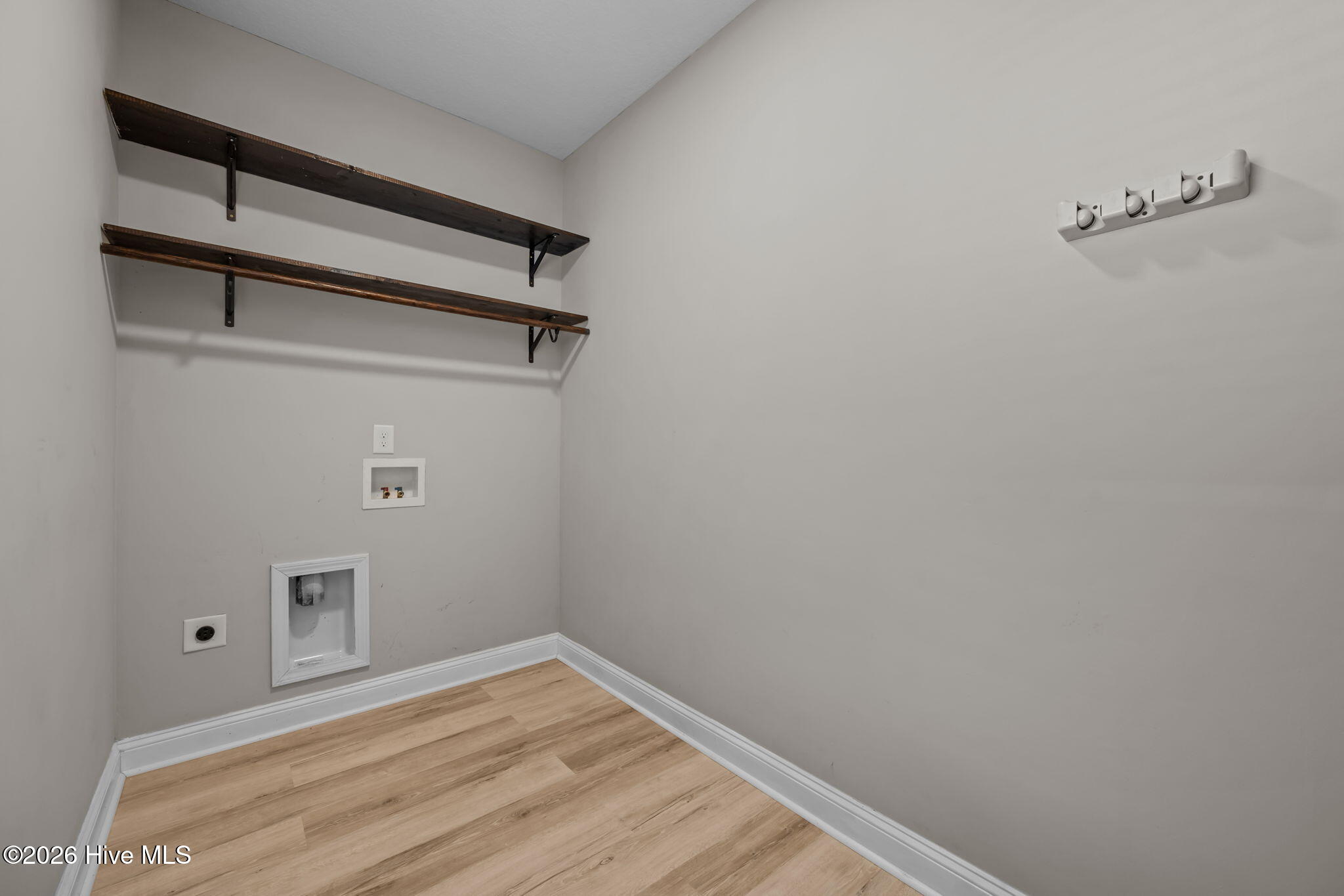 230 Southern Dunes Drive, Maple Hill, NC 28454 – photo 18: 39-web-or-mls-_RAD1718