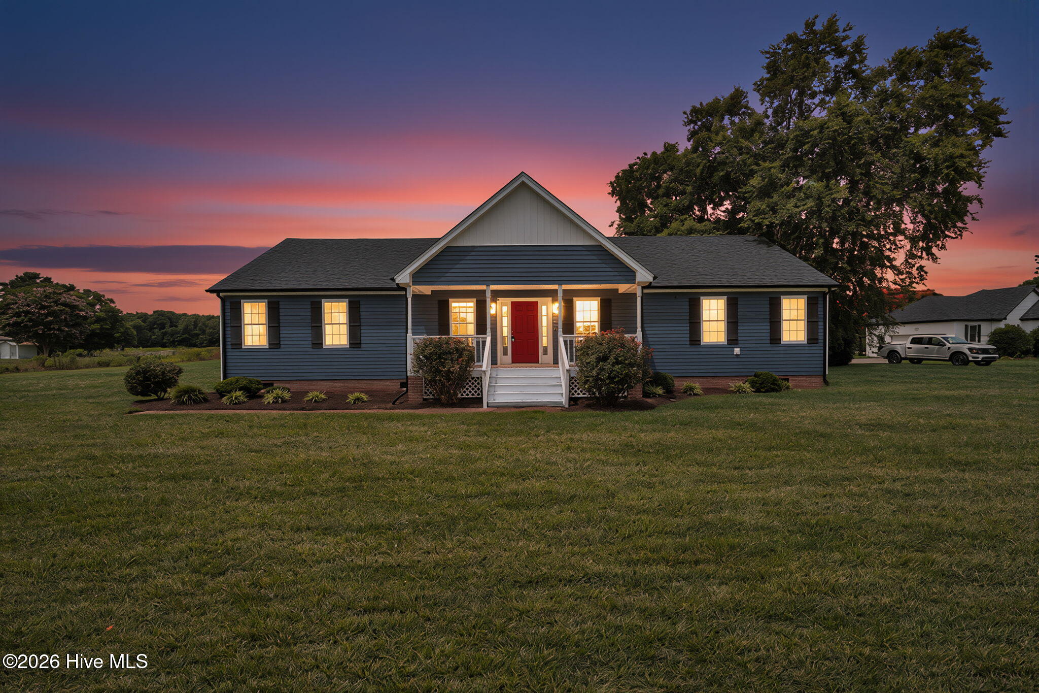2nd image of 332 S End Rd, Knotts Island, NC 27950 | MLS# 100593557