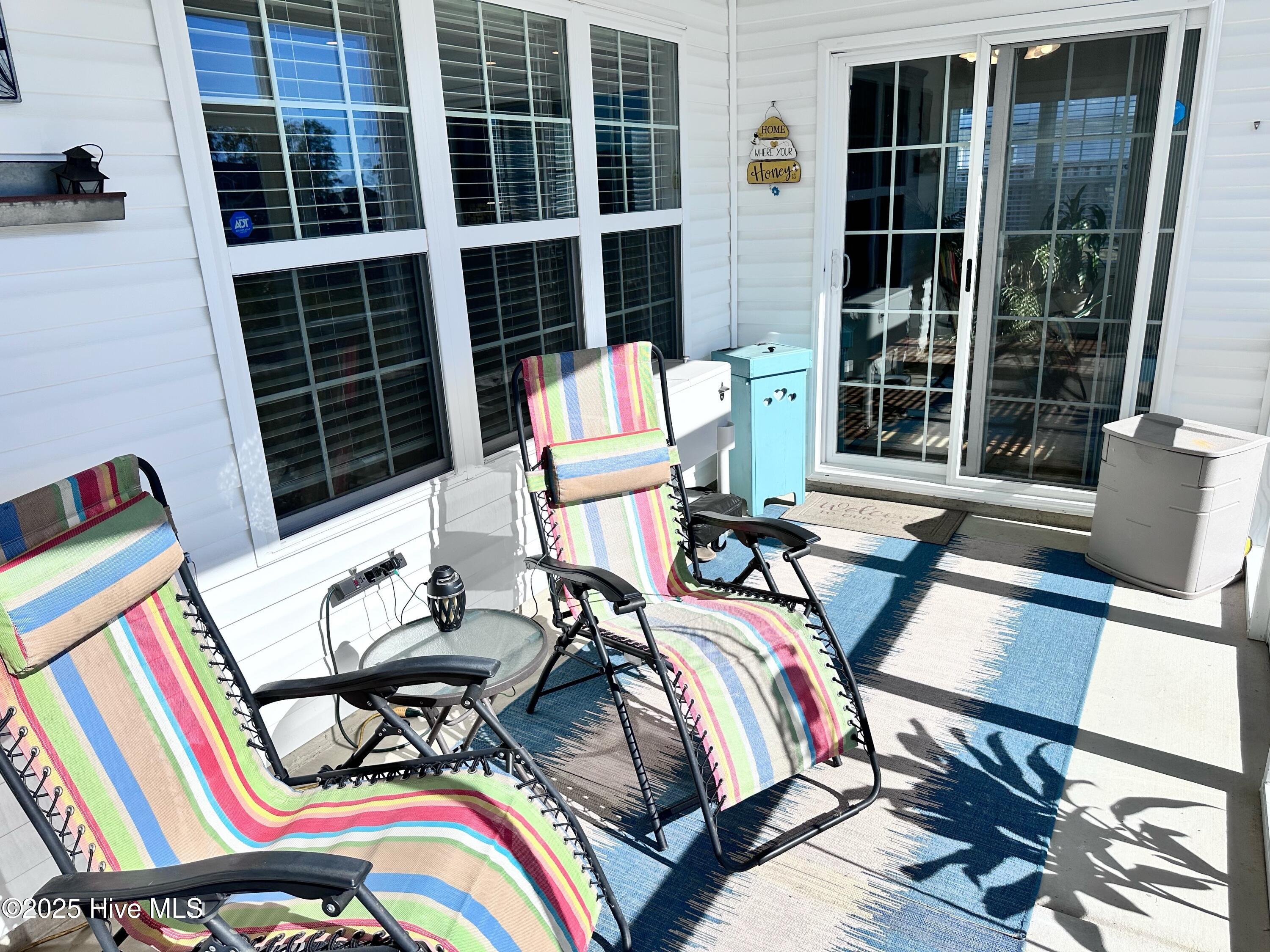 100540901 | Photo 71