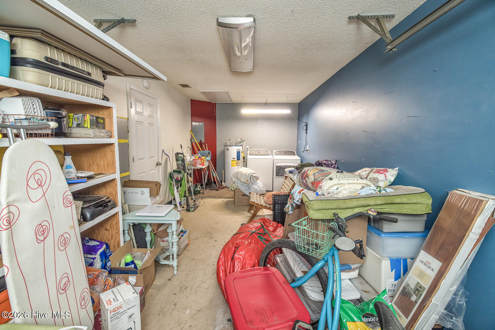 100548540 | Photo 27