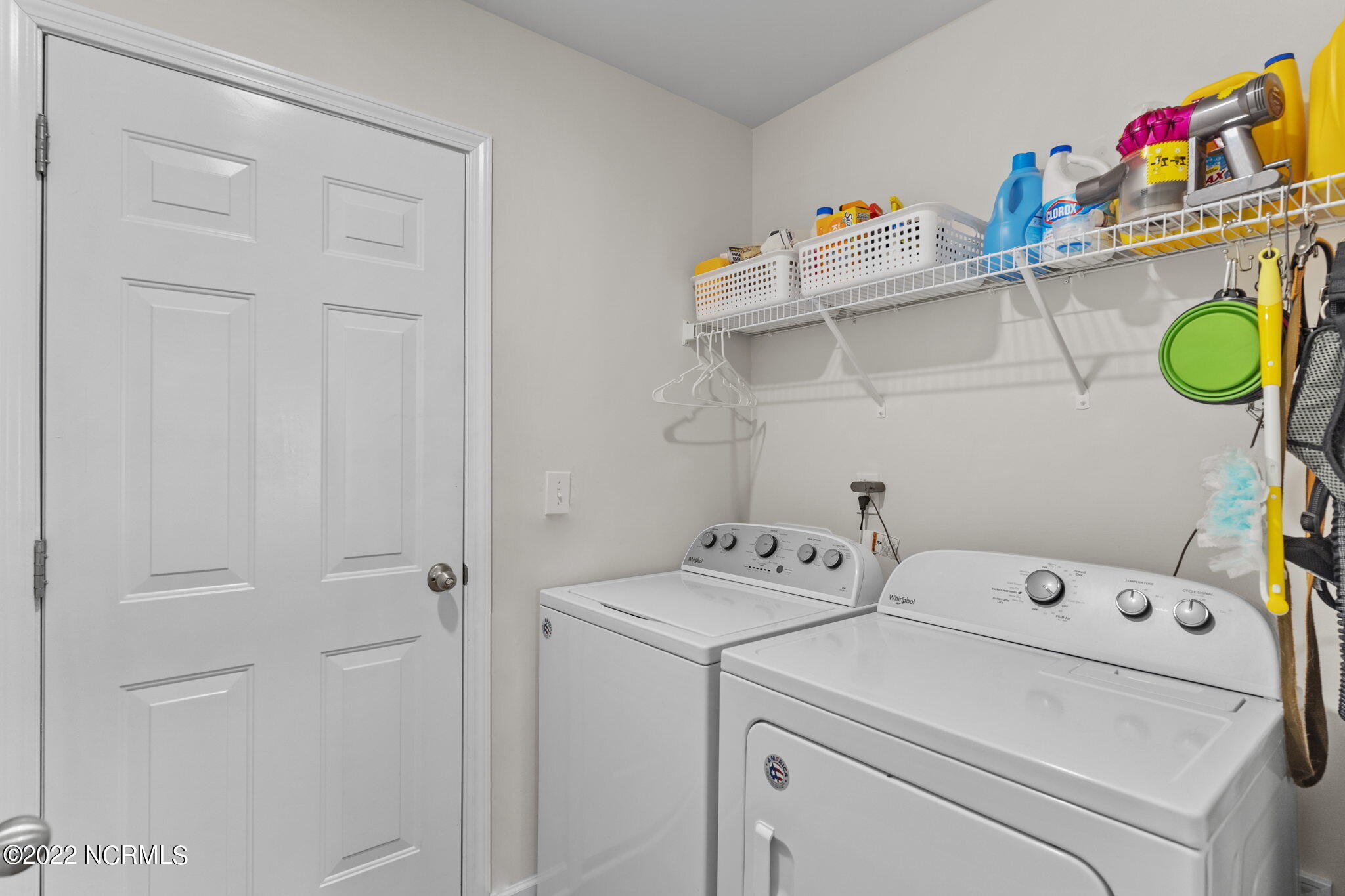 100560582 | Photo 27