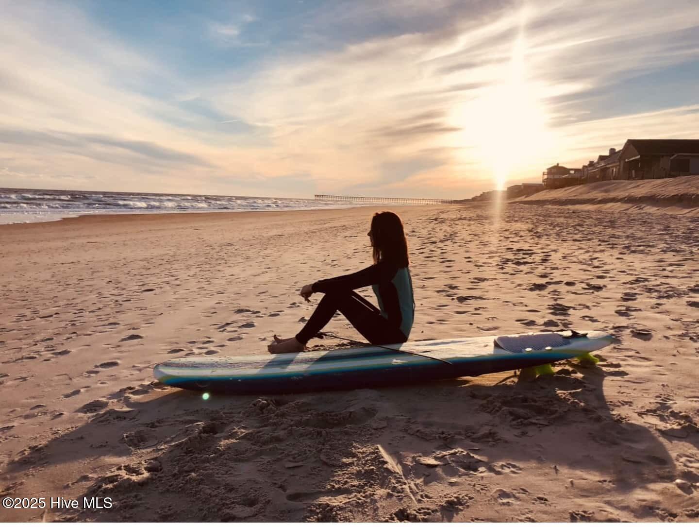 100543911 | Photo 50