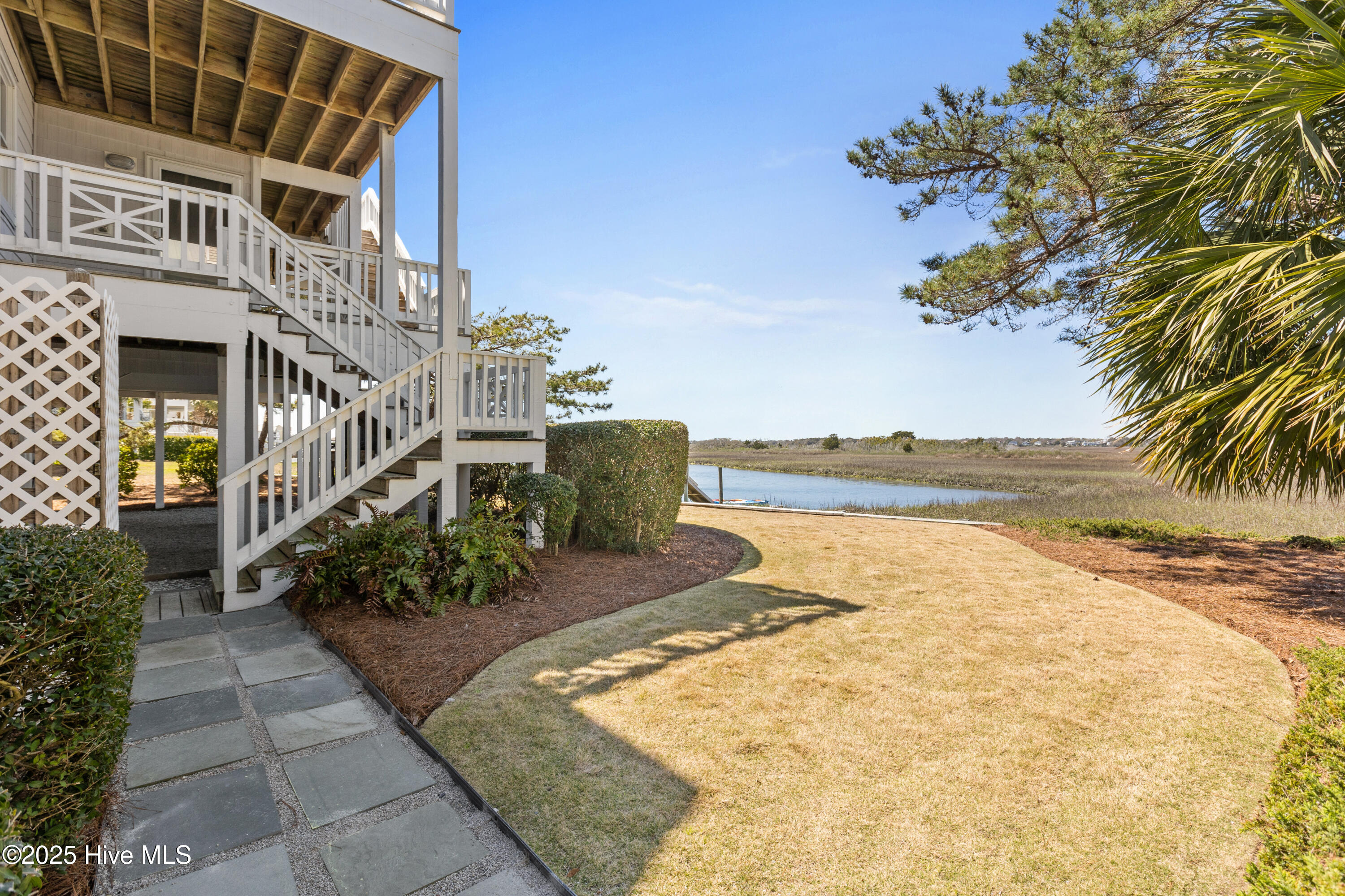 100497696 | Photo 48