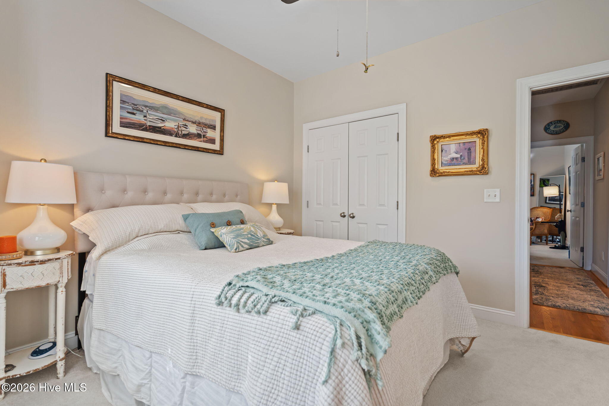 100562248 | Photo 33