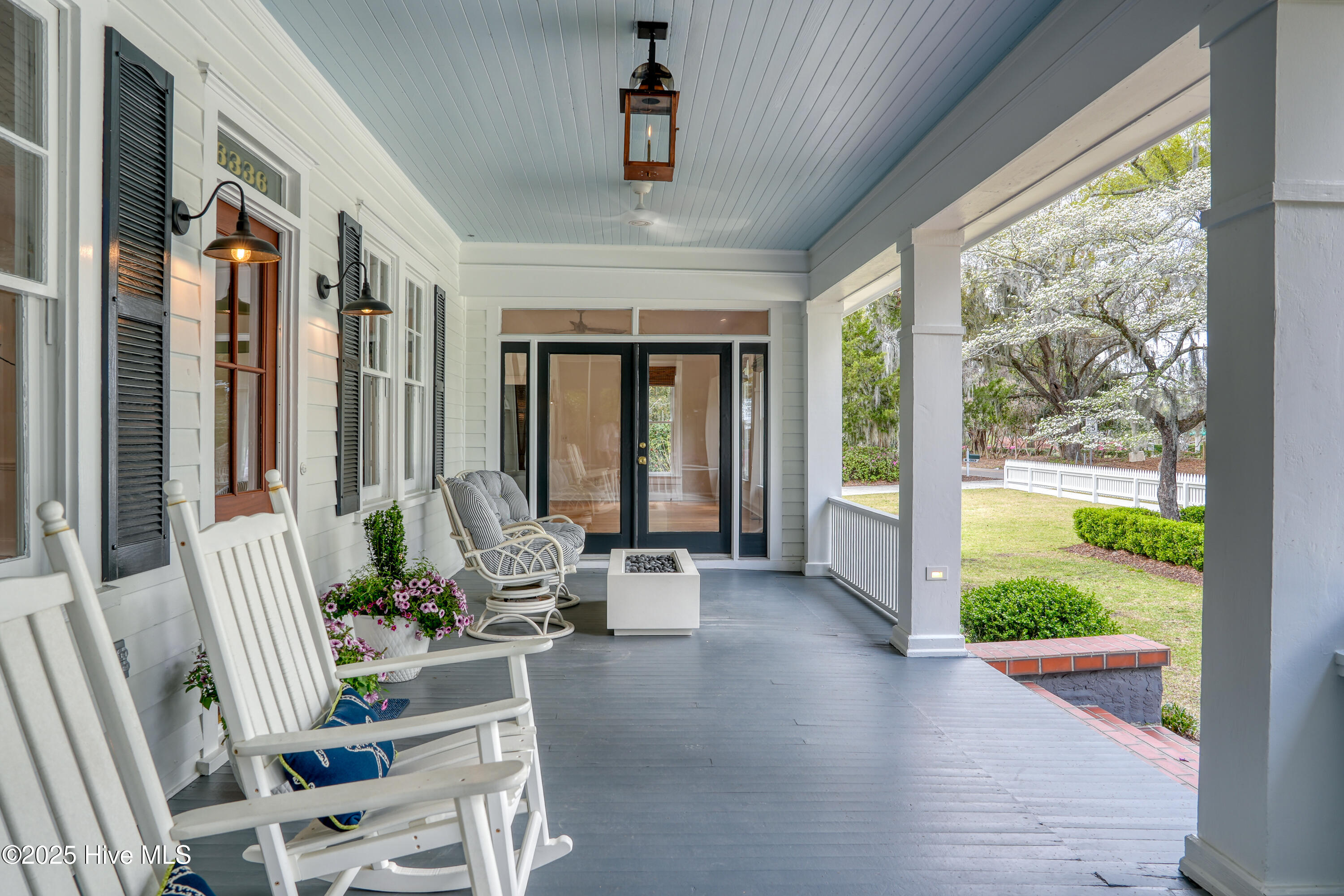 100559496 | Photo 28