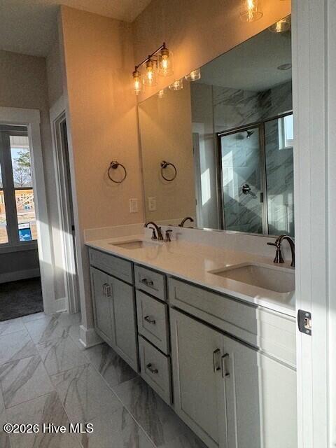 100520395 | Photo 21