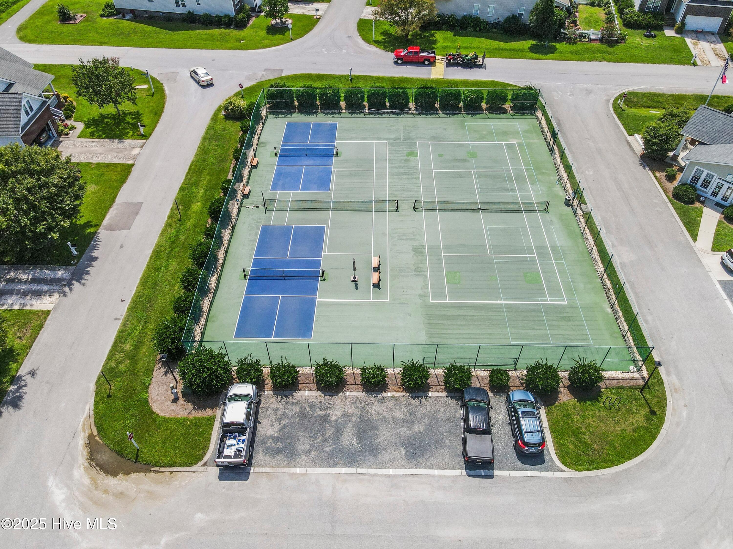 100522609 | Photo 60