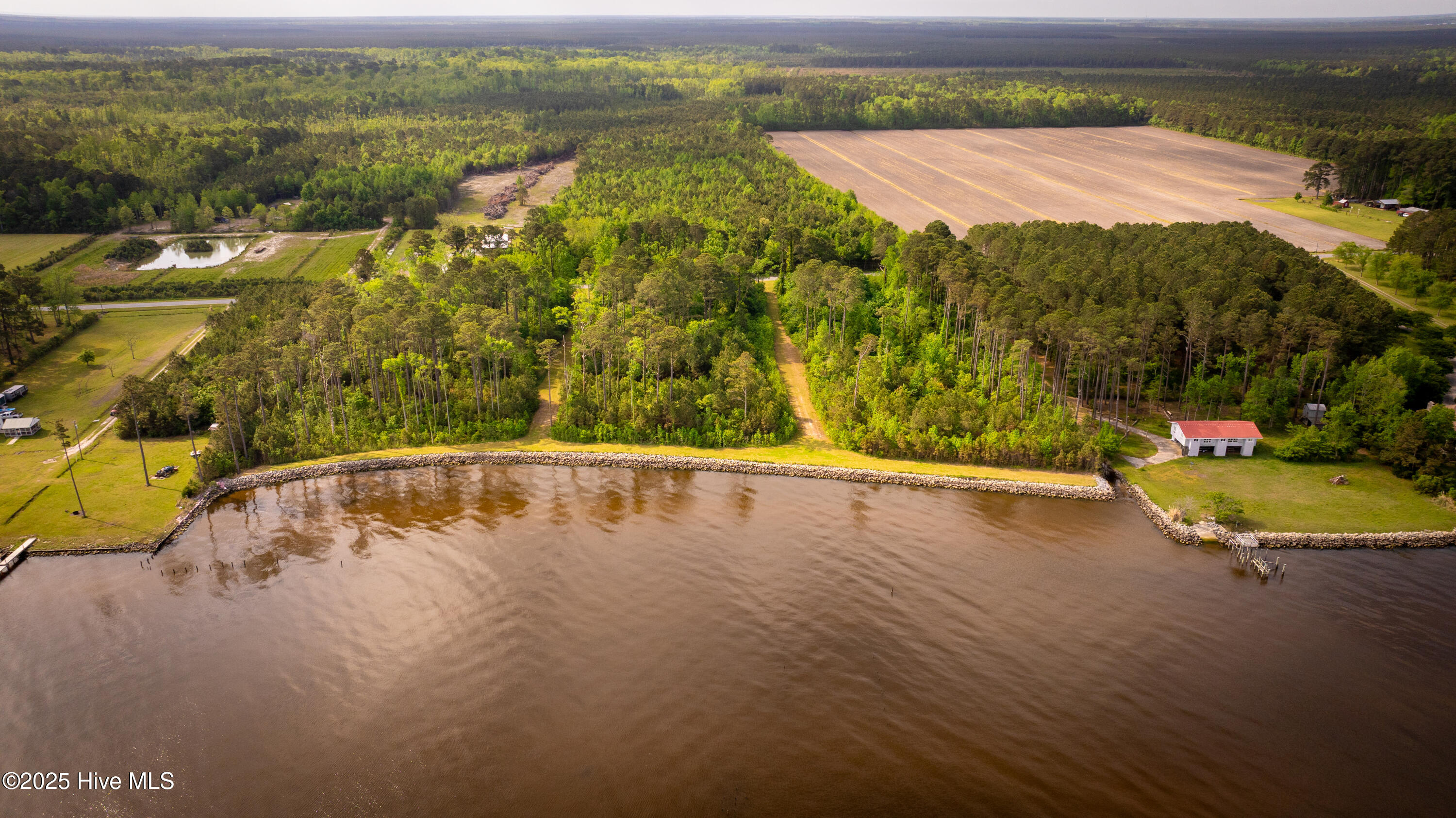 DJI_20250421095540_0037_D