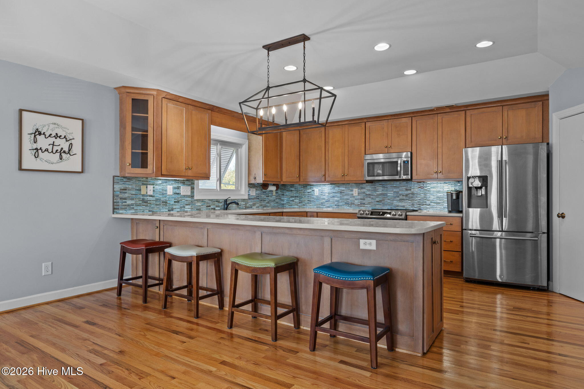 100554841 | Photo 13