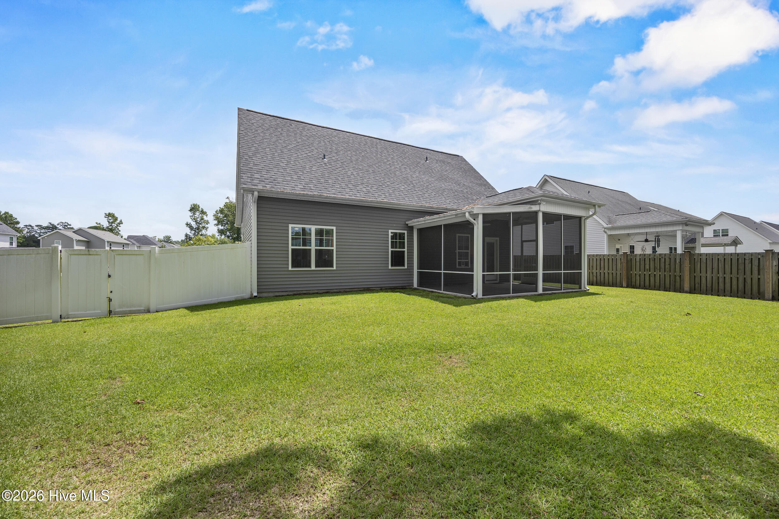 35th image of 604 Jasmine Wy, Burgaw, NC 28425 | MLS# 100595510