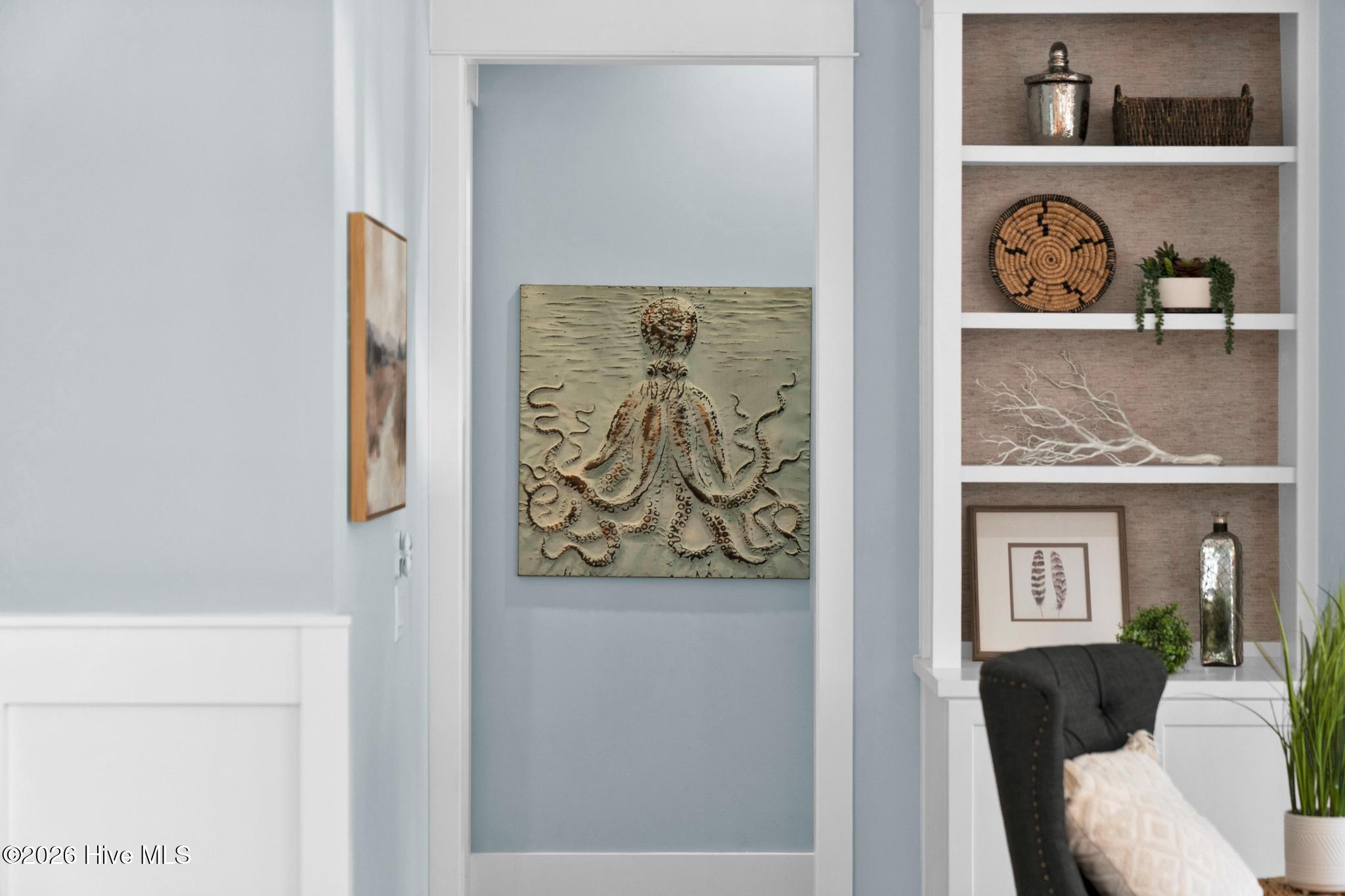 100564627 | Photo 14