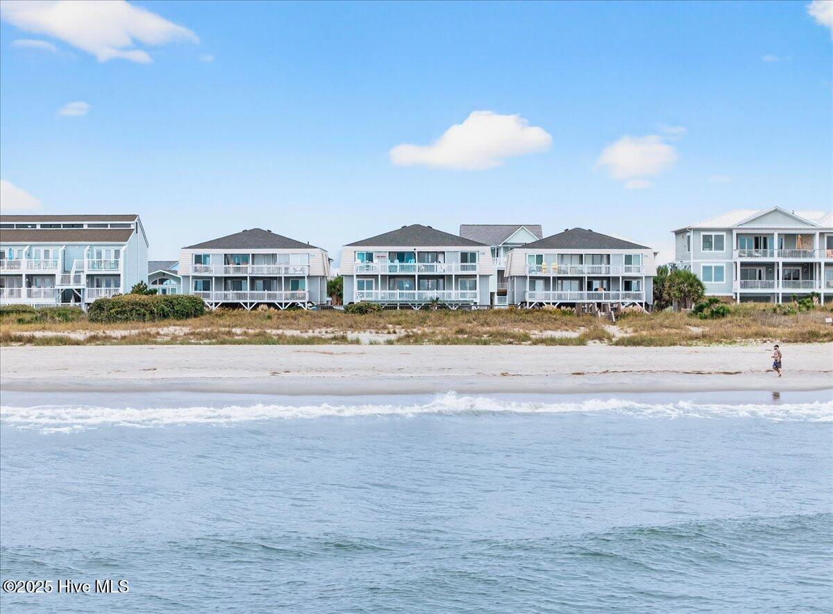 100538746 | Photo 10