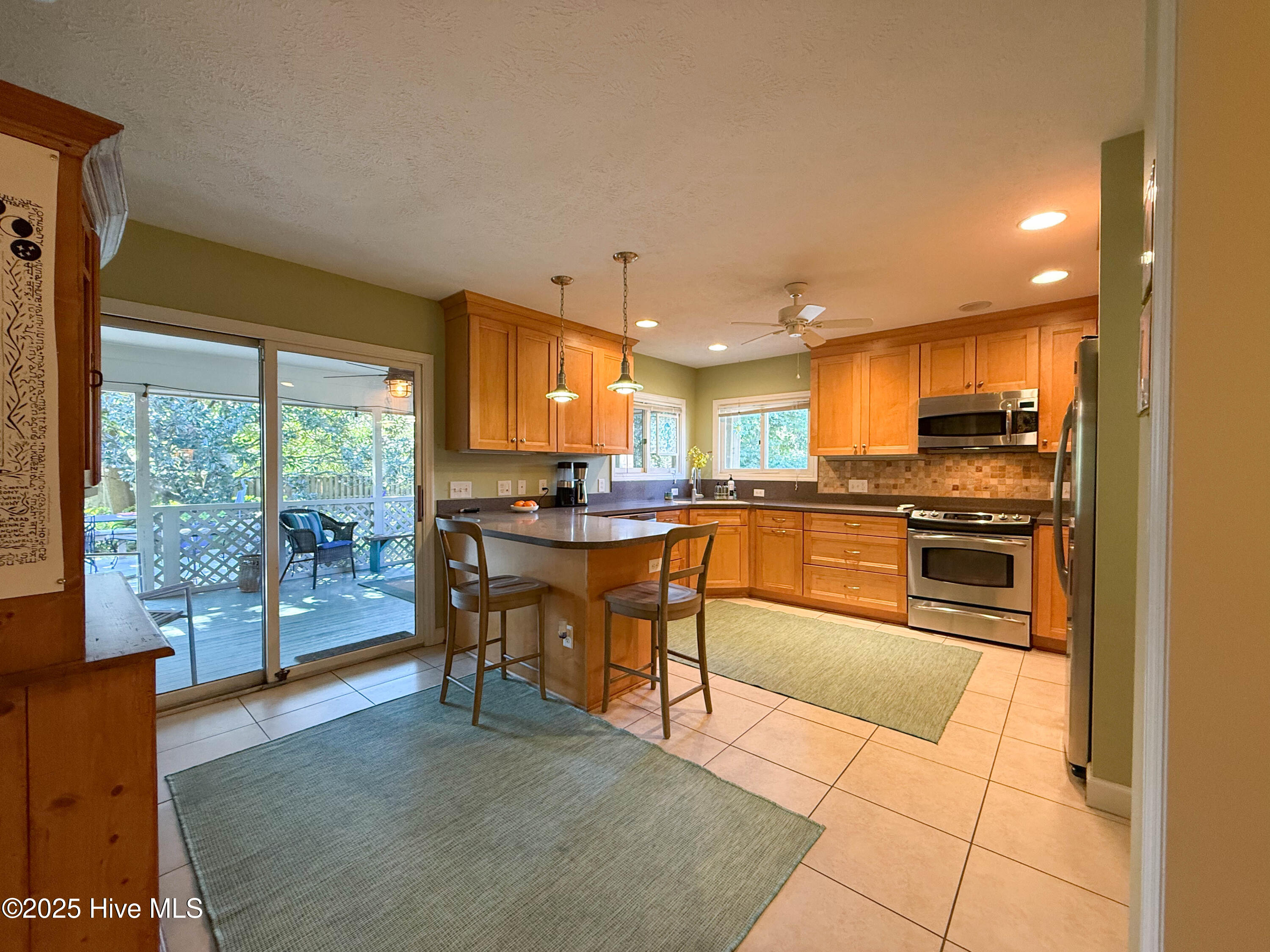 100538841 | Photo 20