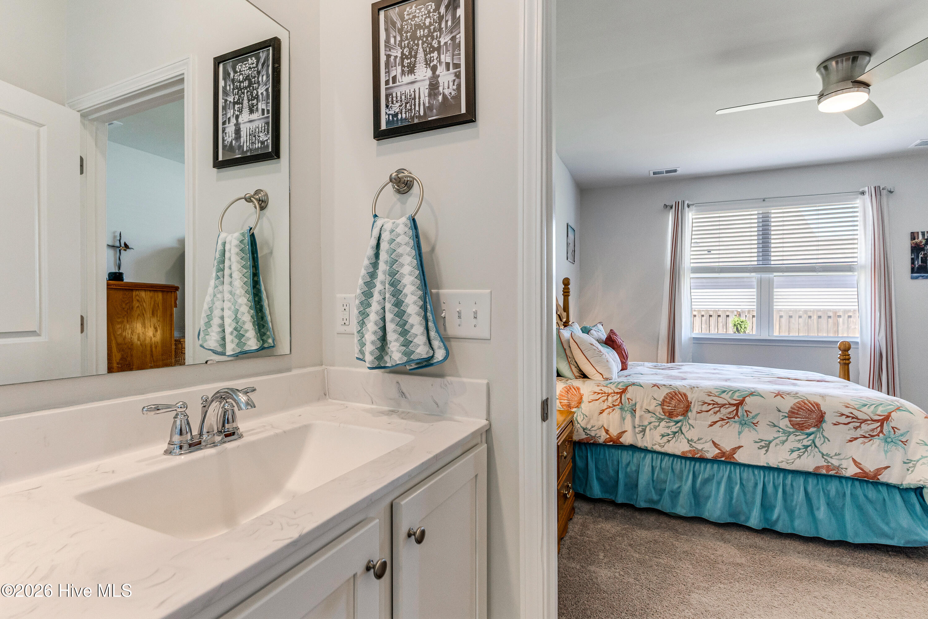 100566455 | Photo 31