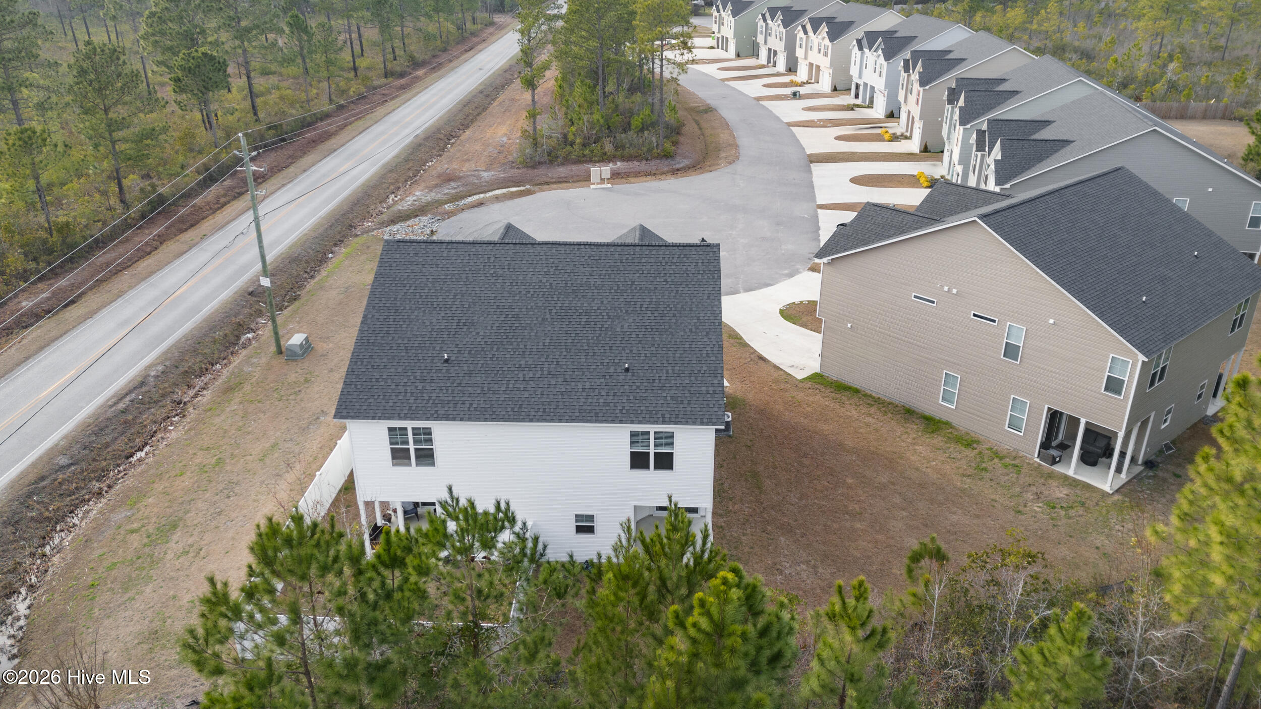 100557610 | Photo 39