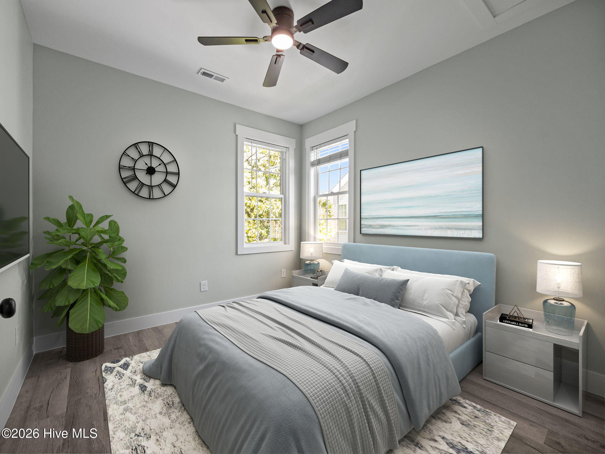 100566341 | Photo 33